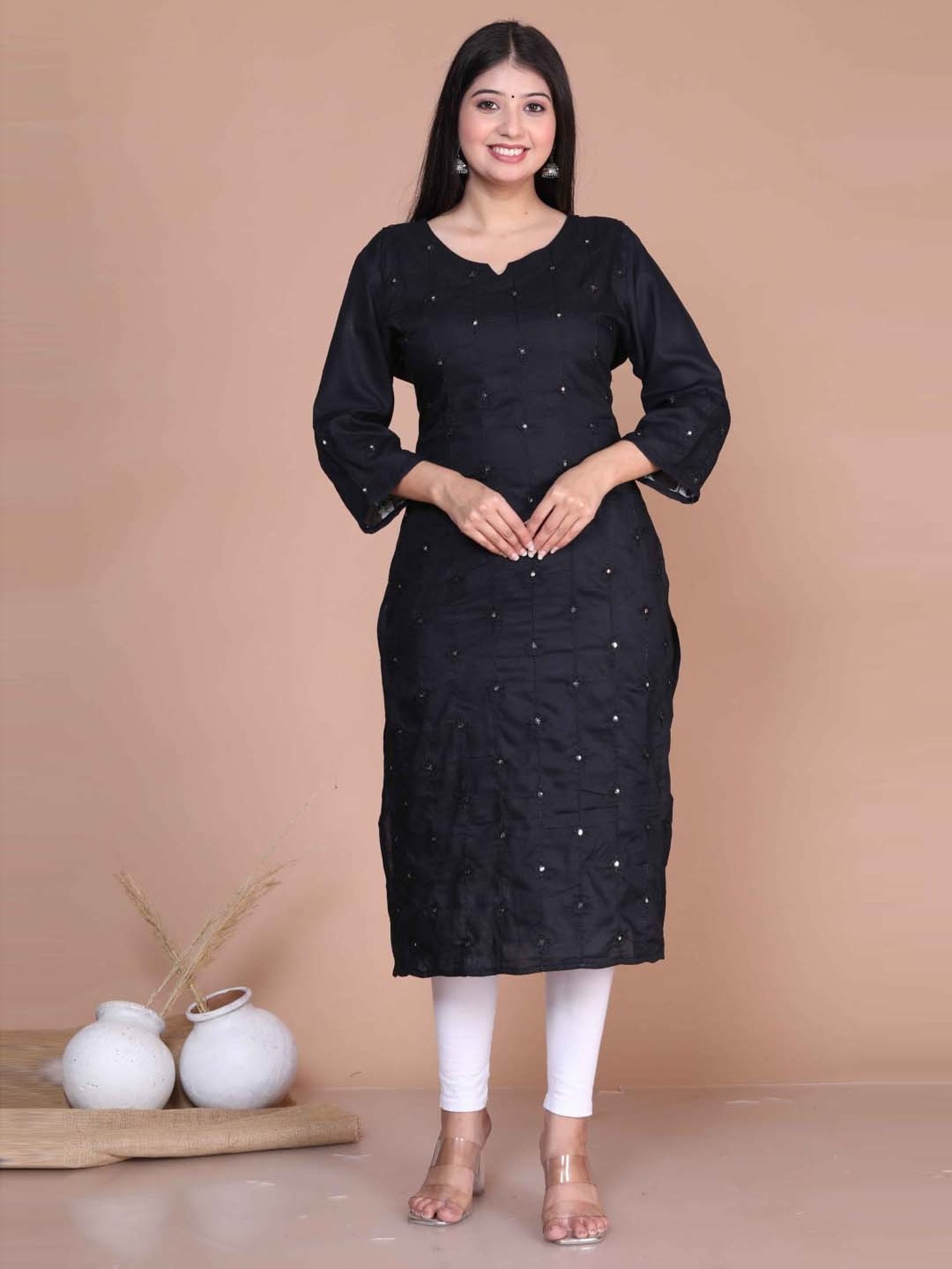Miravan Black Embroidered Straight Kurta