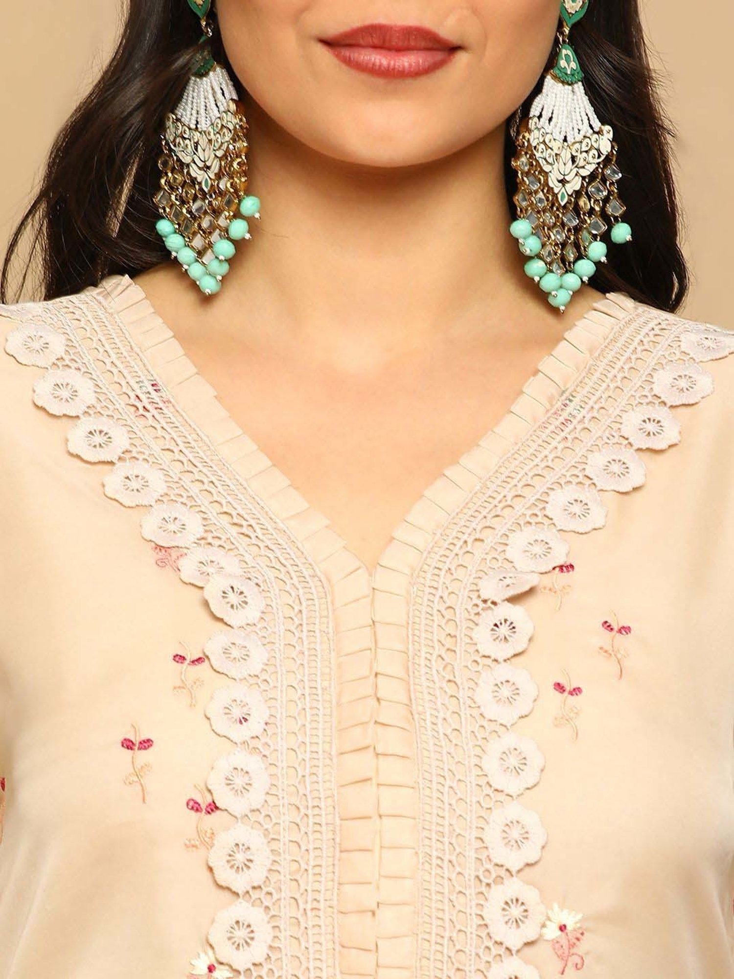 Heeposh Beige Embroidered Kurta Pant Set With Dupatta