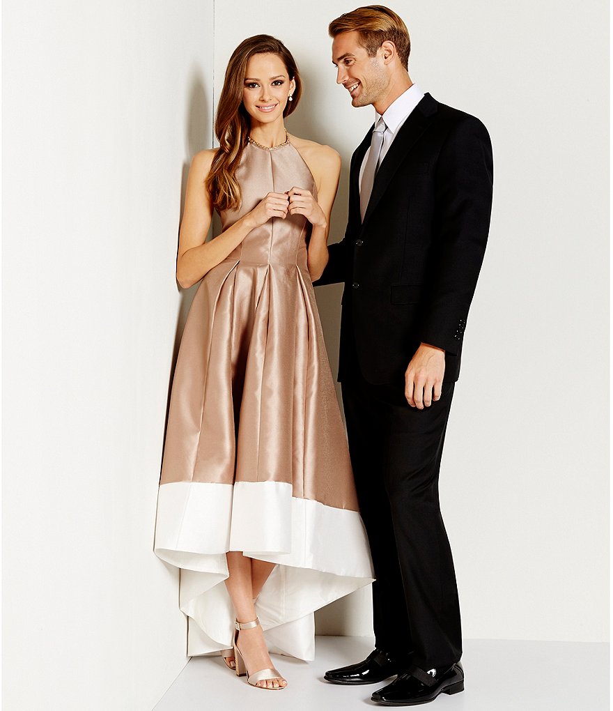 Gold Label Roundtree & Yorke Solid Non-Iron Fitted Point-Collar Dress Shirt with French Cuffs