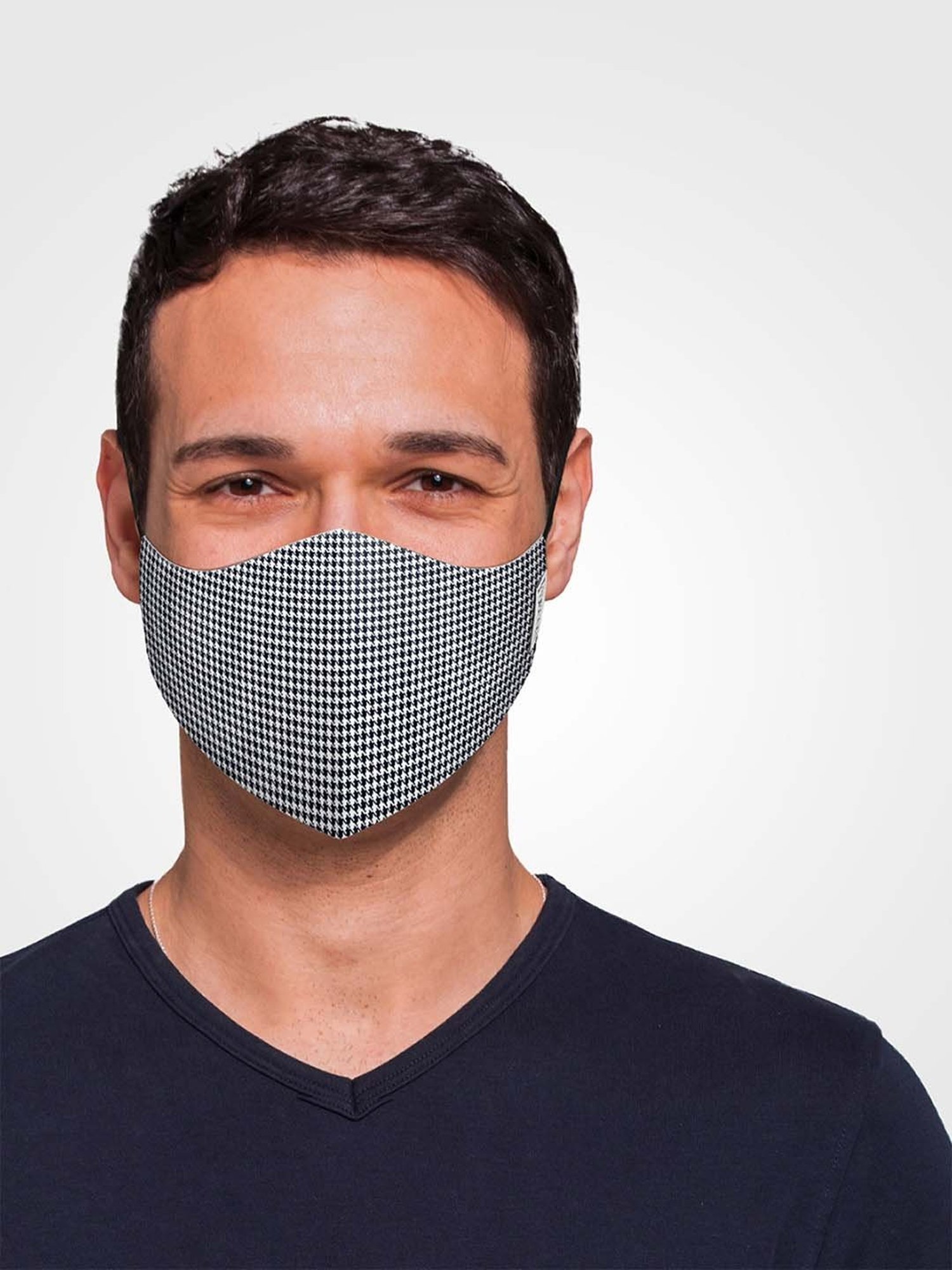 DDecor Black Anti Viral Fabric Mask for Men - Set of 1