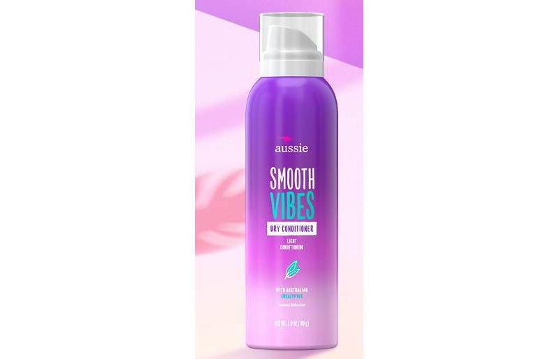 Aussie Miracle Moist Bundle Pack with Shampoo, Conditioner, Dry Shampoo and Dry Conditioner - 4pk/34 fl oz