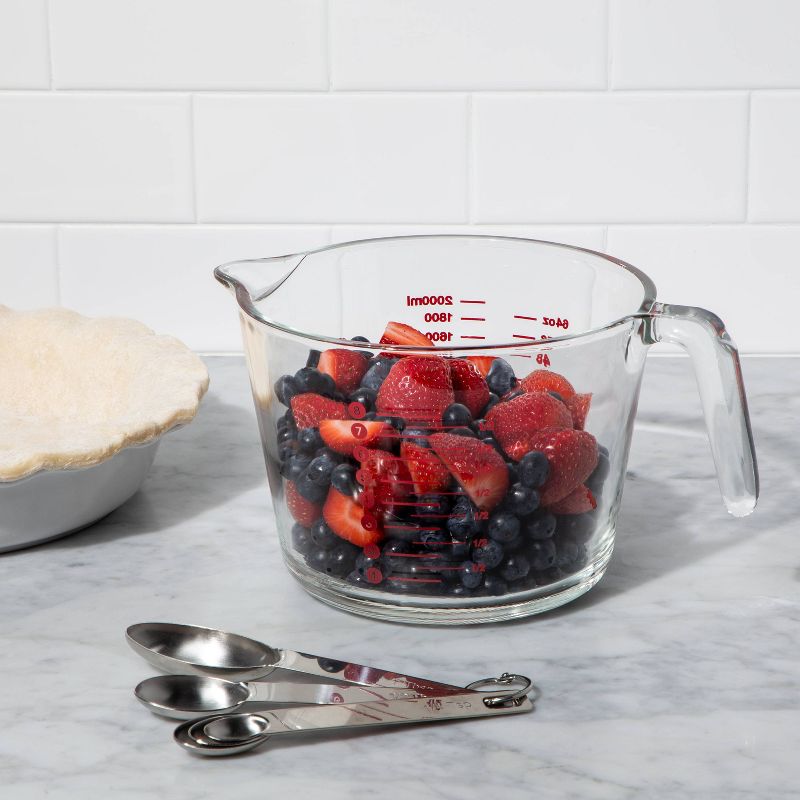 8 Cup Liquid Glass Measuring Cup with Plastic Lid - Made By Design™