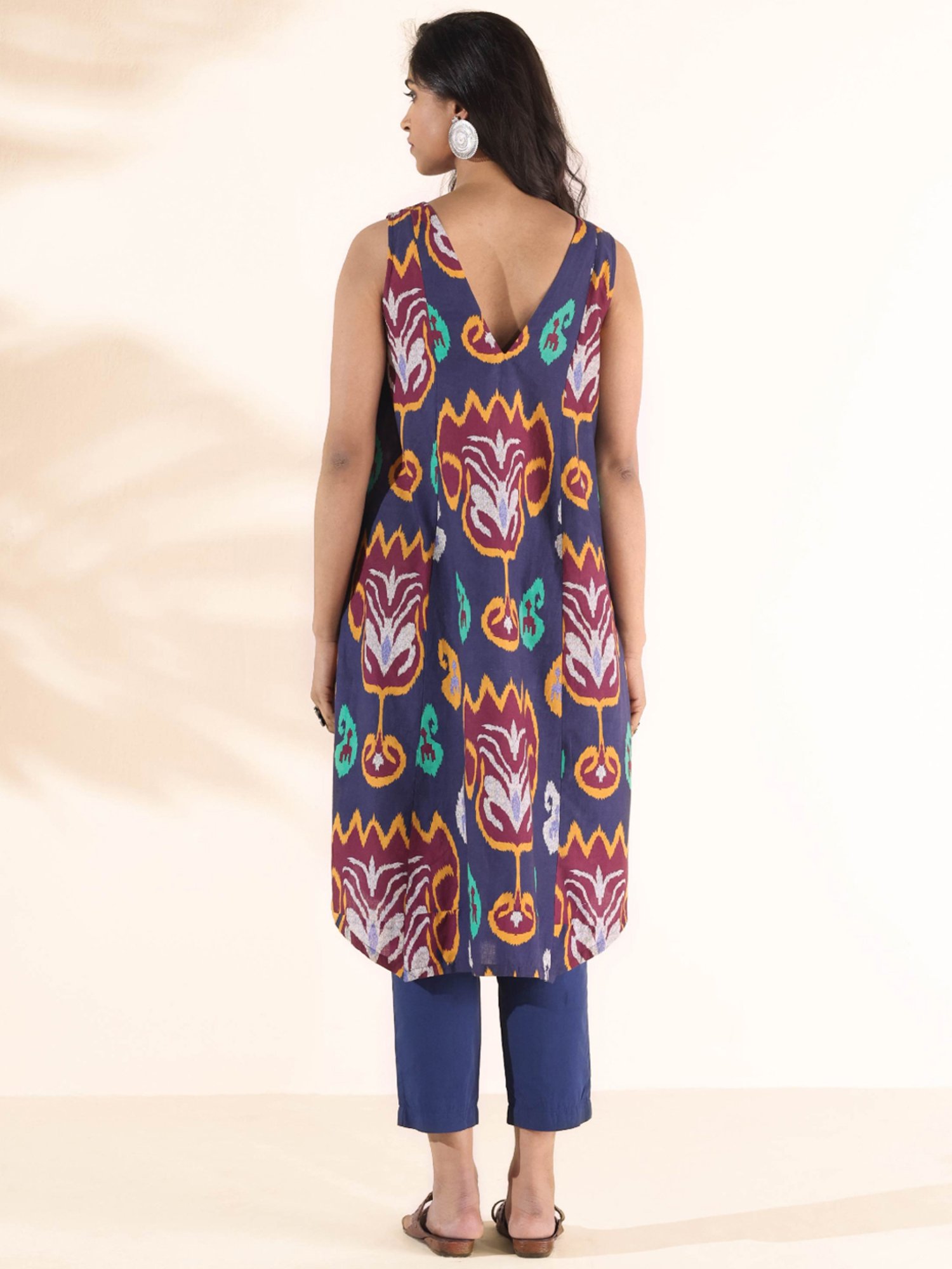 true Browns Blue Printed Kurta Pant Set