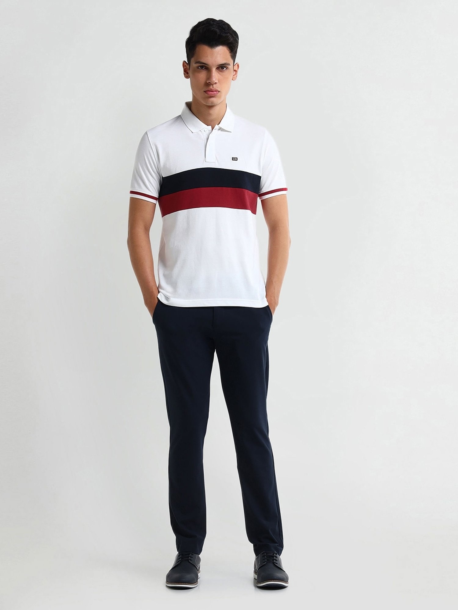 Arrow White Regular fit Stripes Polo T-Shirt