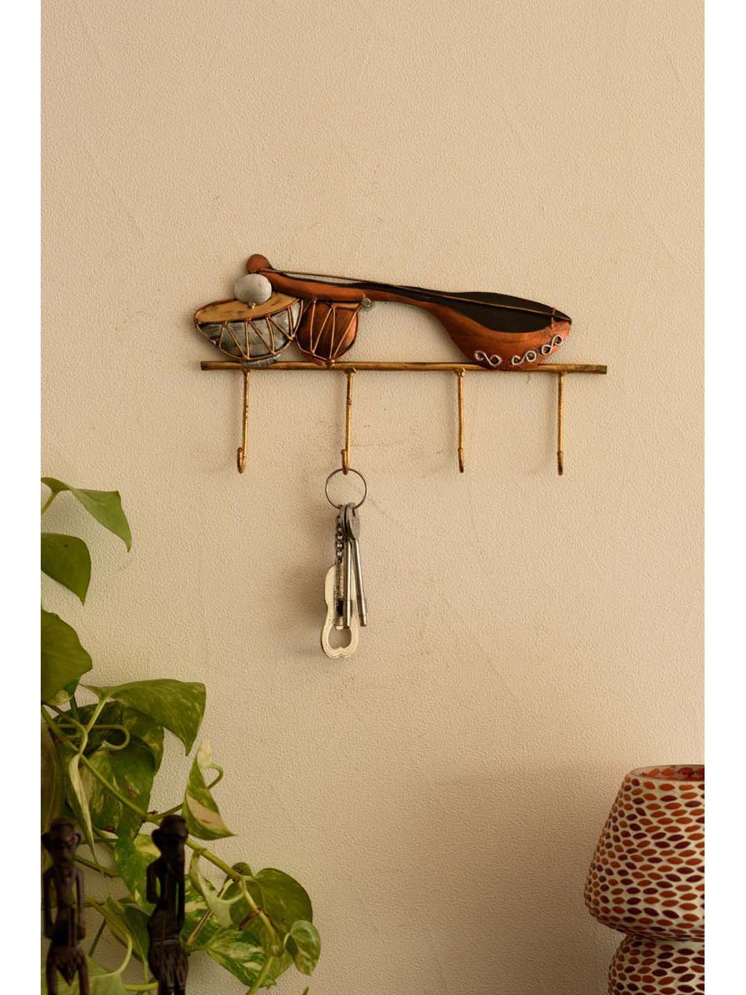 Gathari White & Orange Ceramic Desk Planter