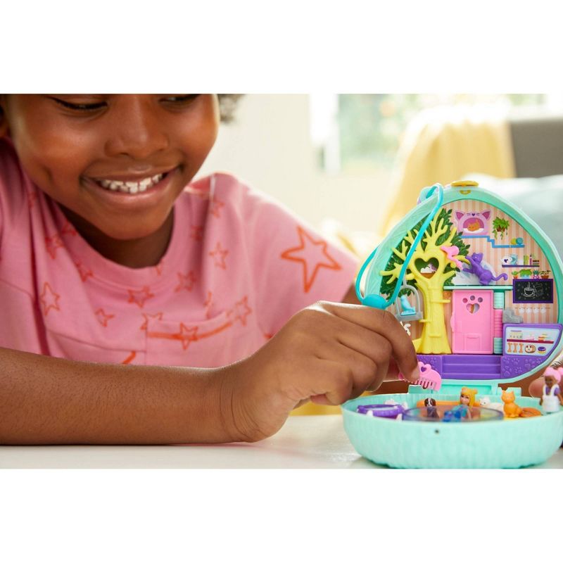 Polly Pocket Hedgehog Cafe Compact