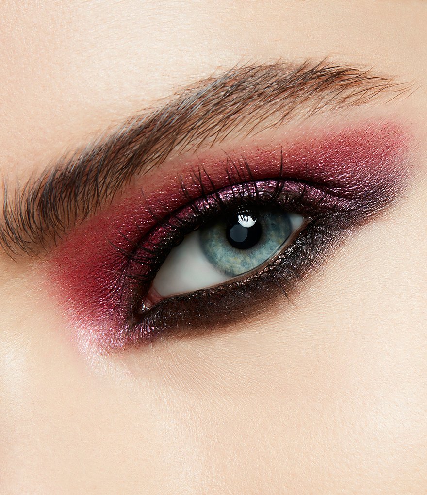 MAC Dazzleshadow Extreme Eyeshadow