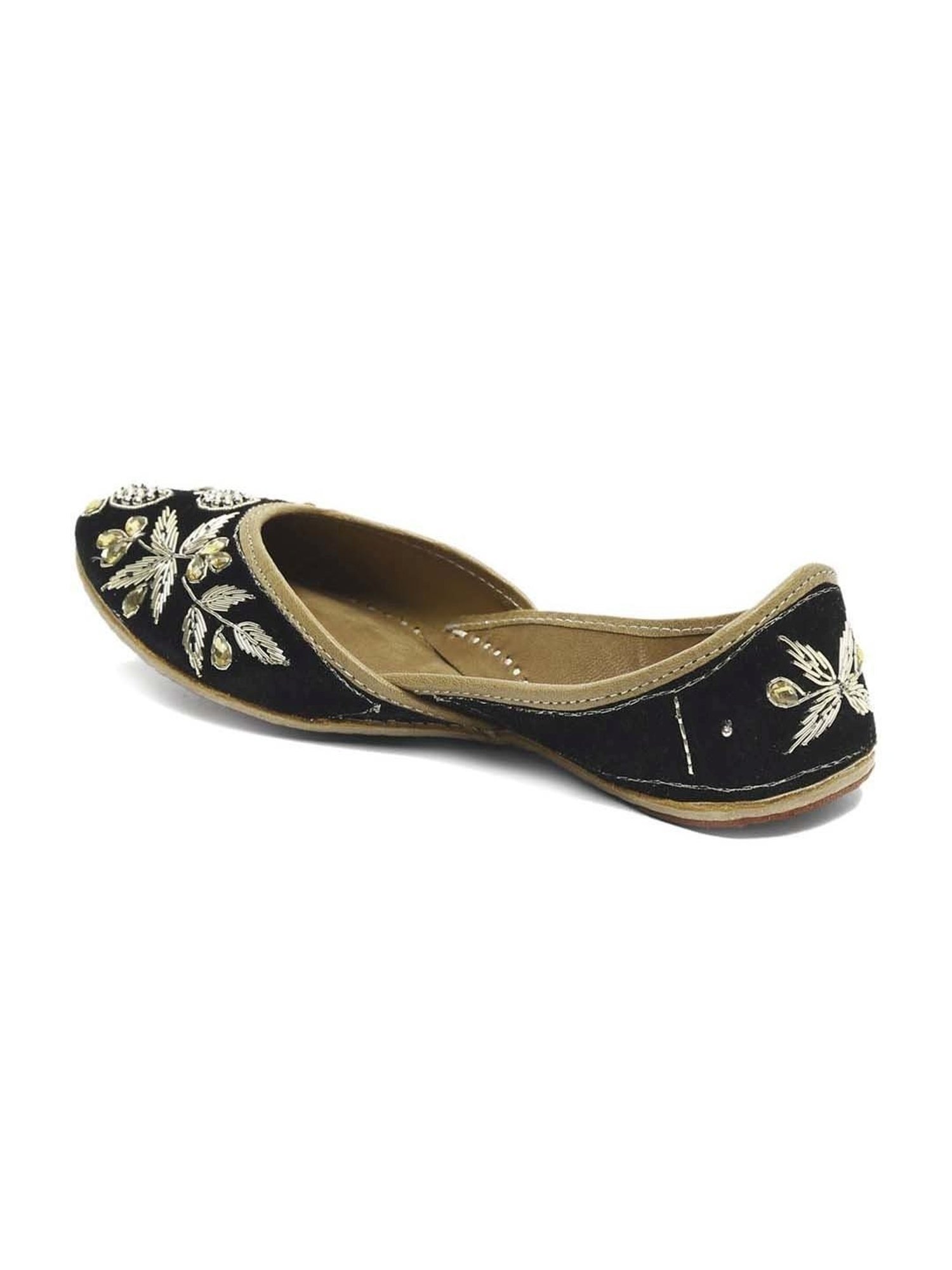 Glam Story Women's Black Ethnic Juttis
