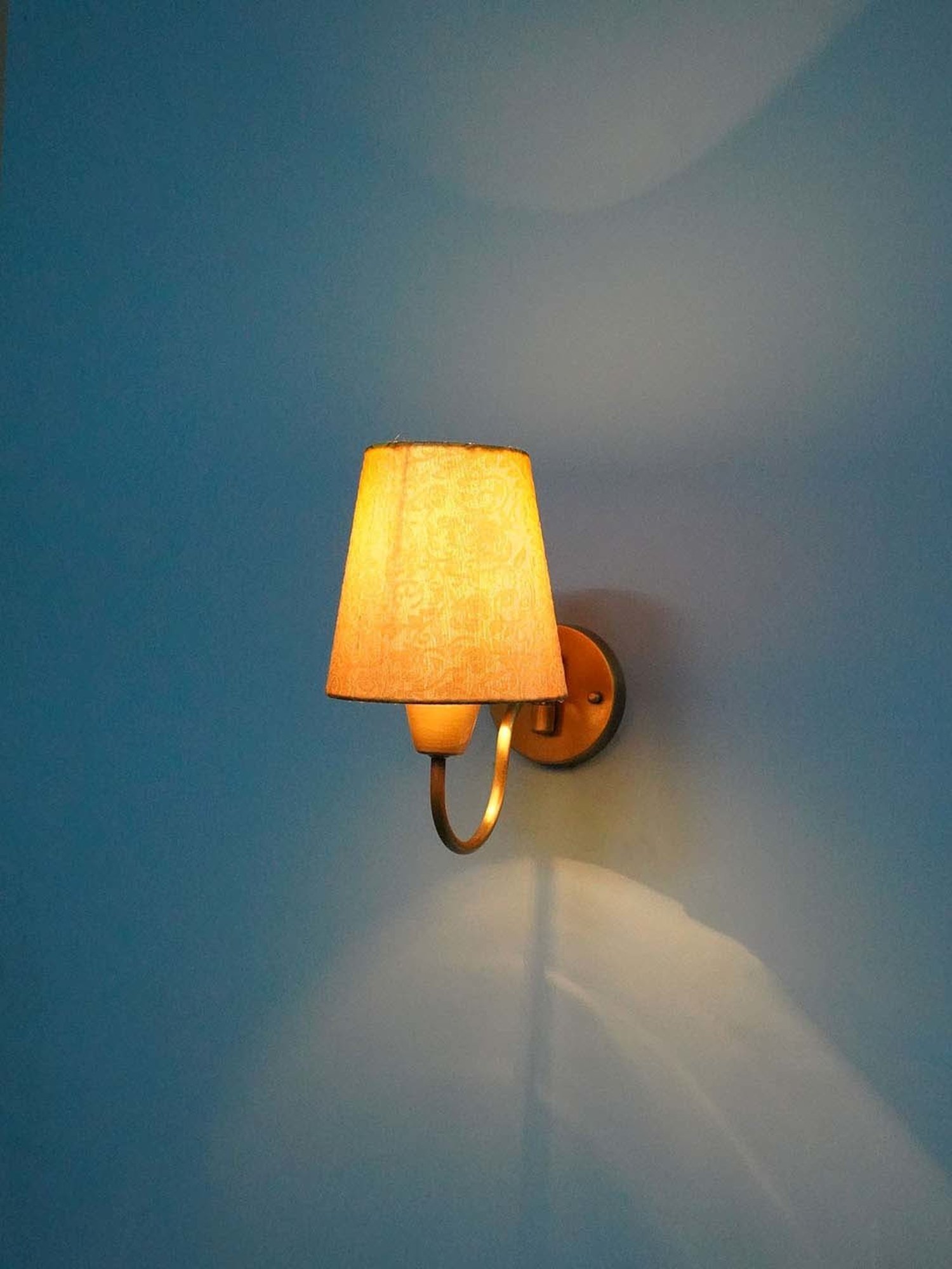 Fos Lighting 'Gooseneck Swivel' Golden Brass Wall Sconce With Pleated Shade - Set of 1