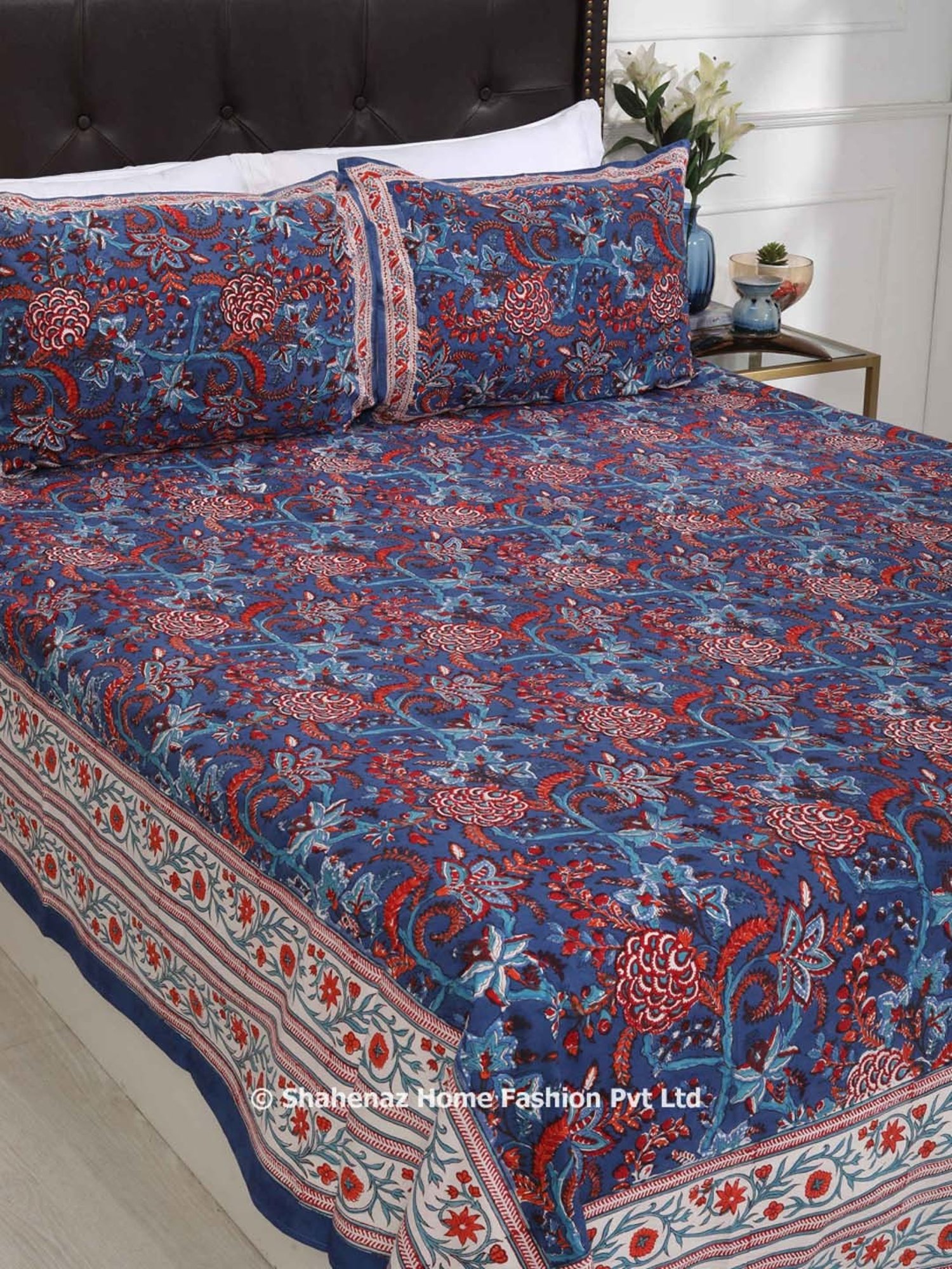 Shahenaz Navy Blue 220 TC Cotton Lagoon Single Bedsheet with 2 Pillow Covers