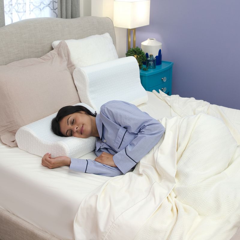 SensorPEDIC Essential Collection Gel-Overlay Memory Foam Contour Bed Pillow