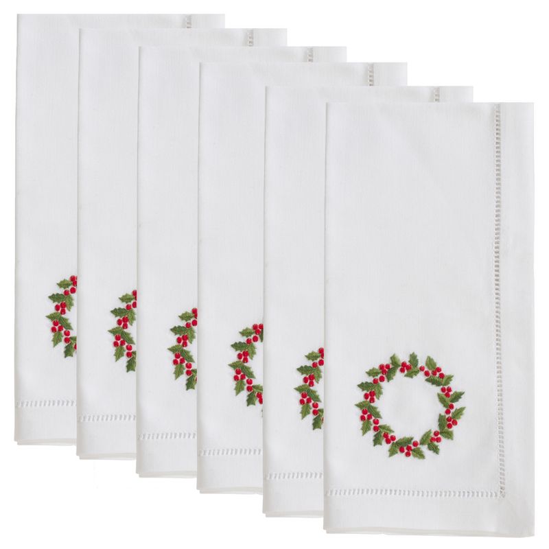 Saro Lifestyle Christmas Table Napkins With Embroidered Wreath Design (Set of 6)