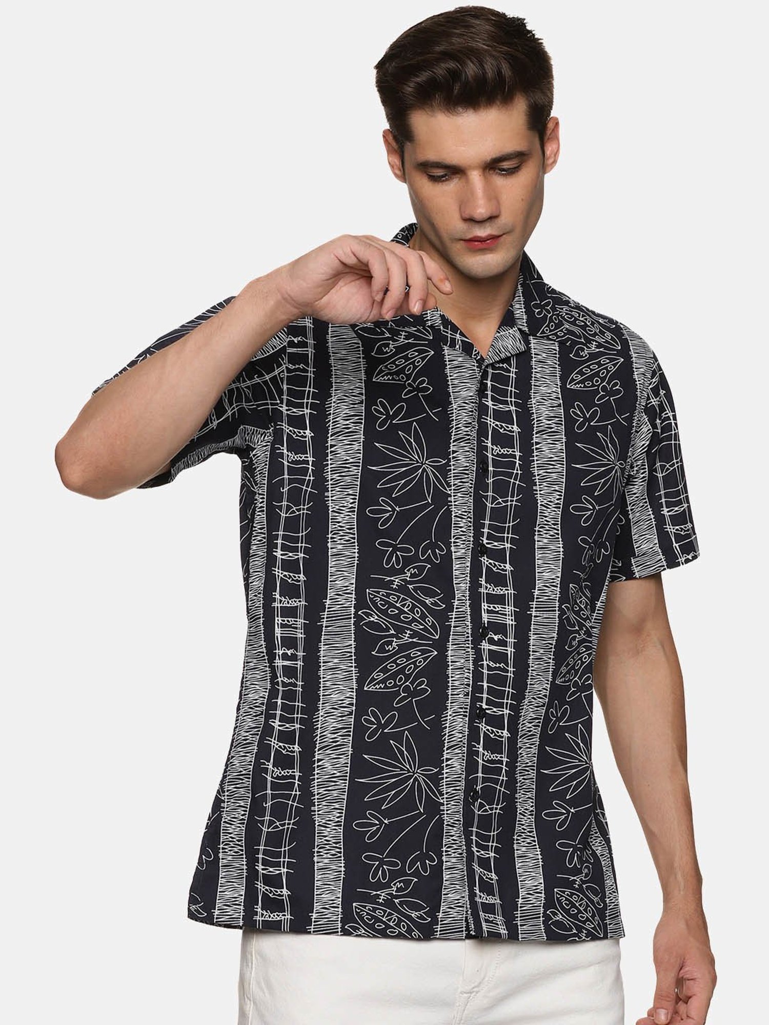 Don Vino Black Regular Fit Printed Shirt