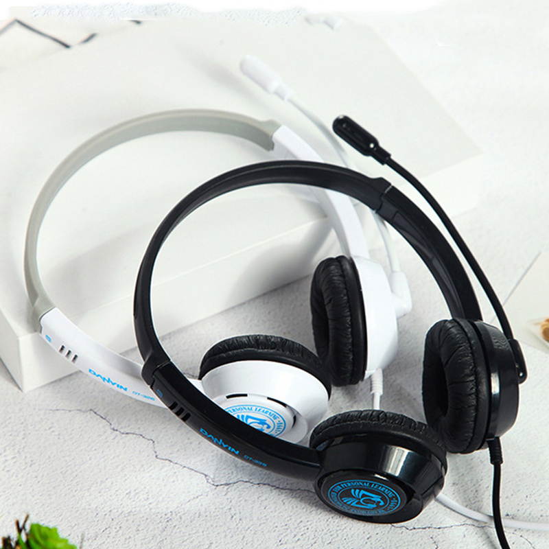 Head-mounted USB wired computer headset, with arm microphone and volume control, compatible with desktop computers, laptops, suitable for school education and online learning-Black