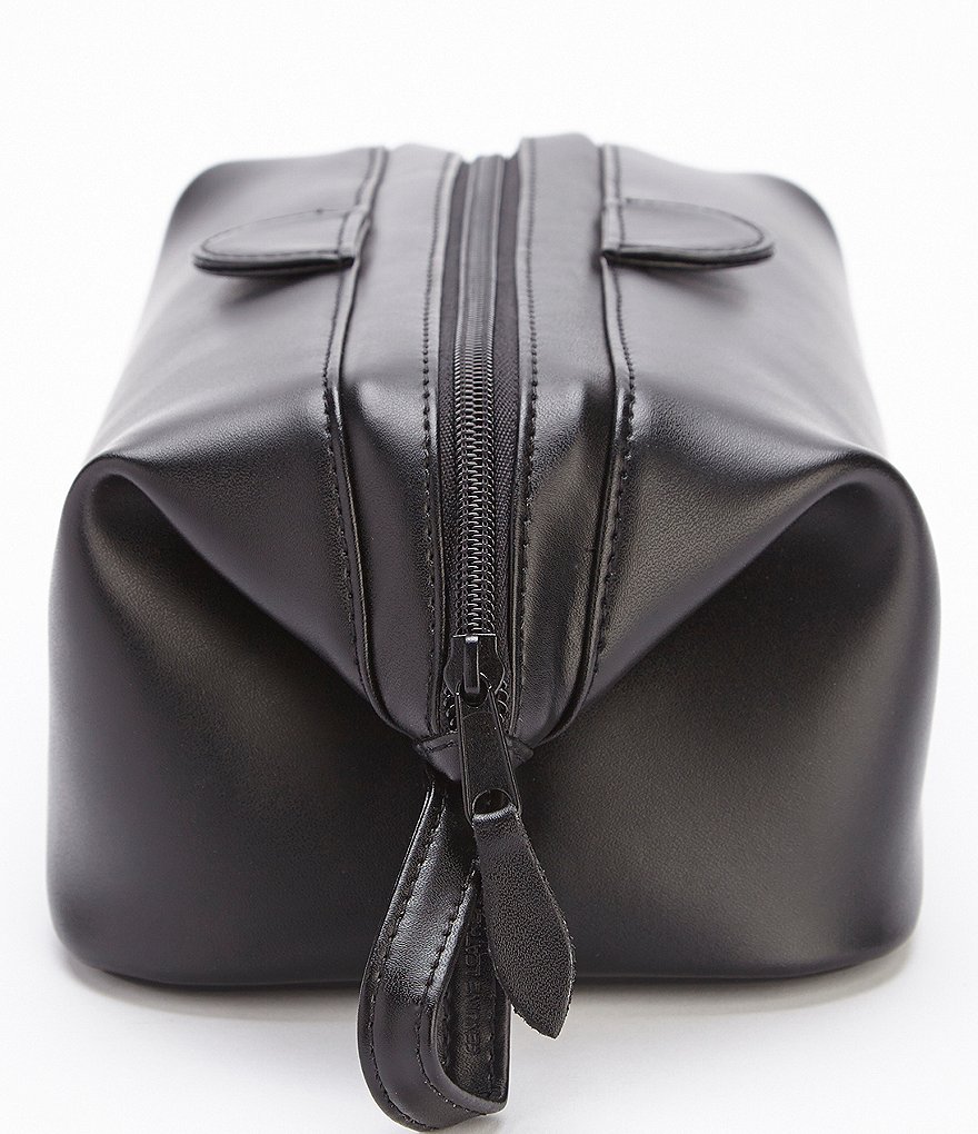 ROYCE New York Leather Deluxe Toiletry Bag