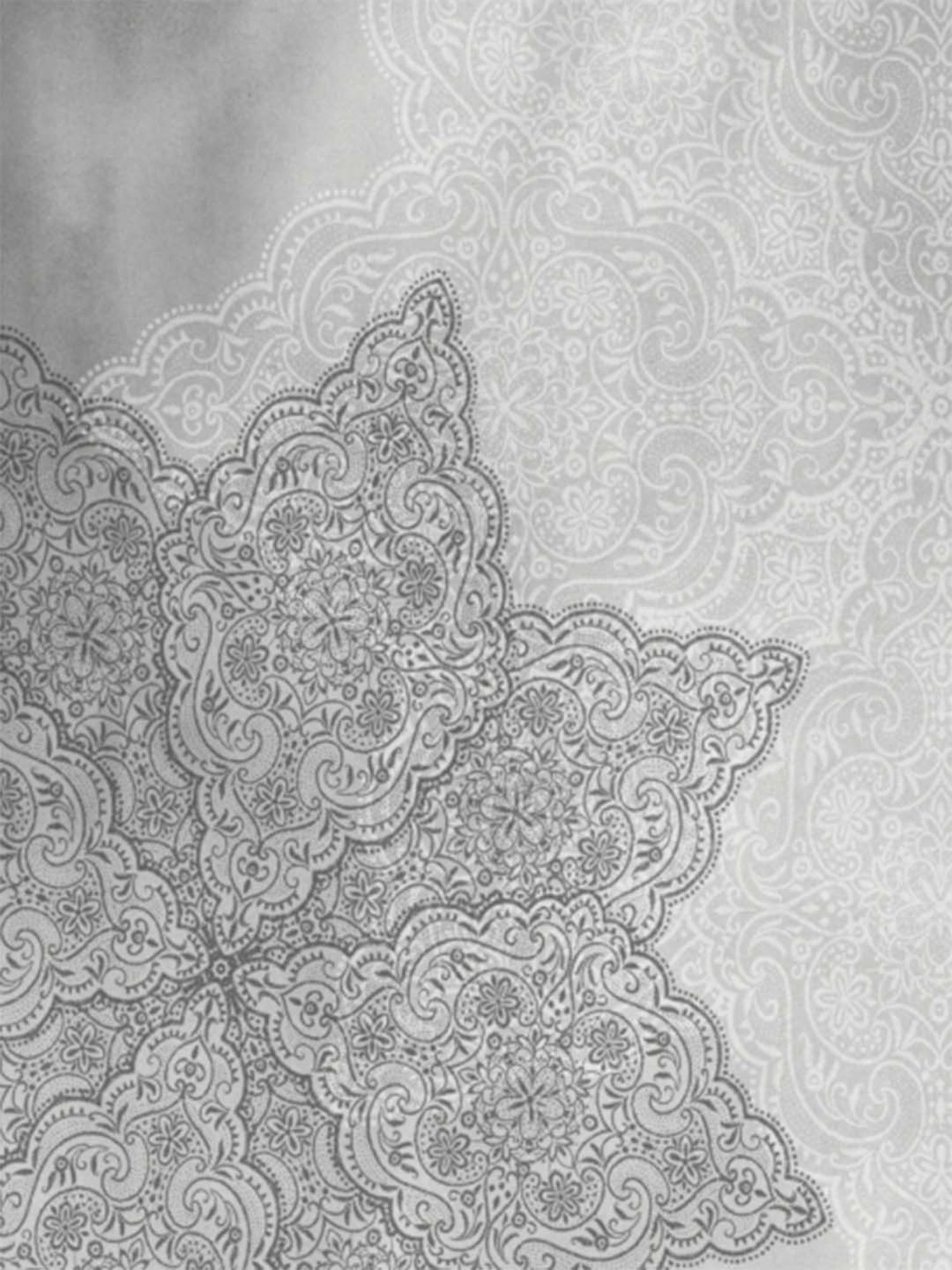 Welspun Bliss Light Silver & Blue Microfibre 120 GSM Shell Double Bed Quilt