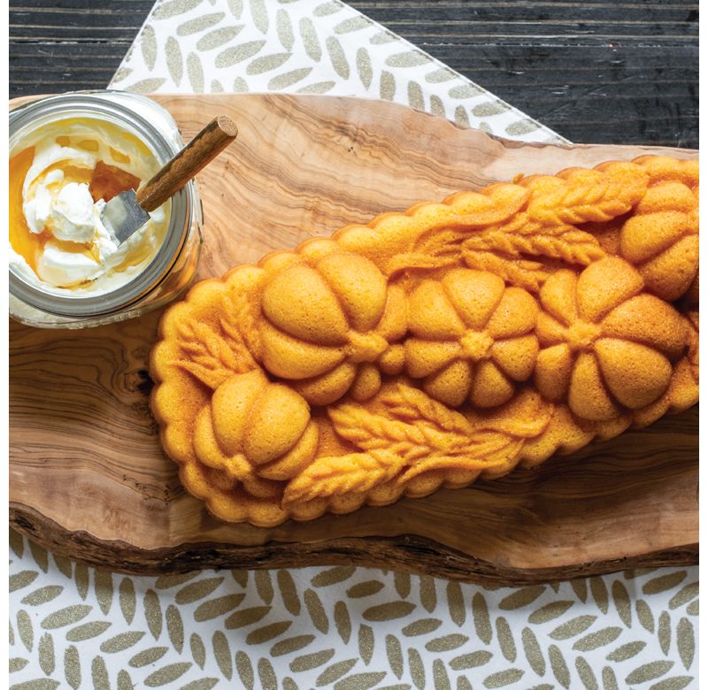 Nordic Ware Wheat & Pumpkin Pan