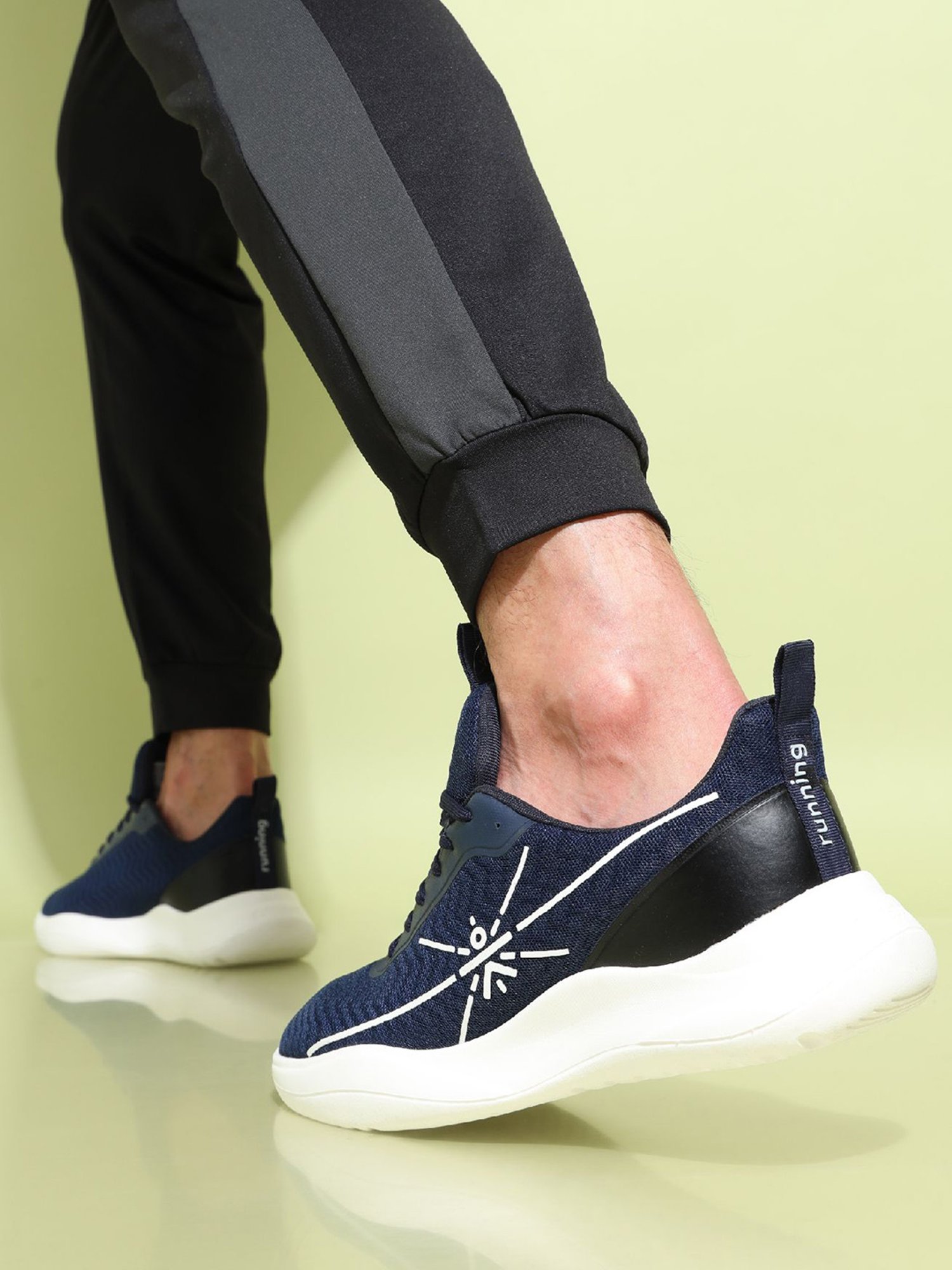 Cultsportone Men's Racer Navy Running Shoes