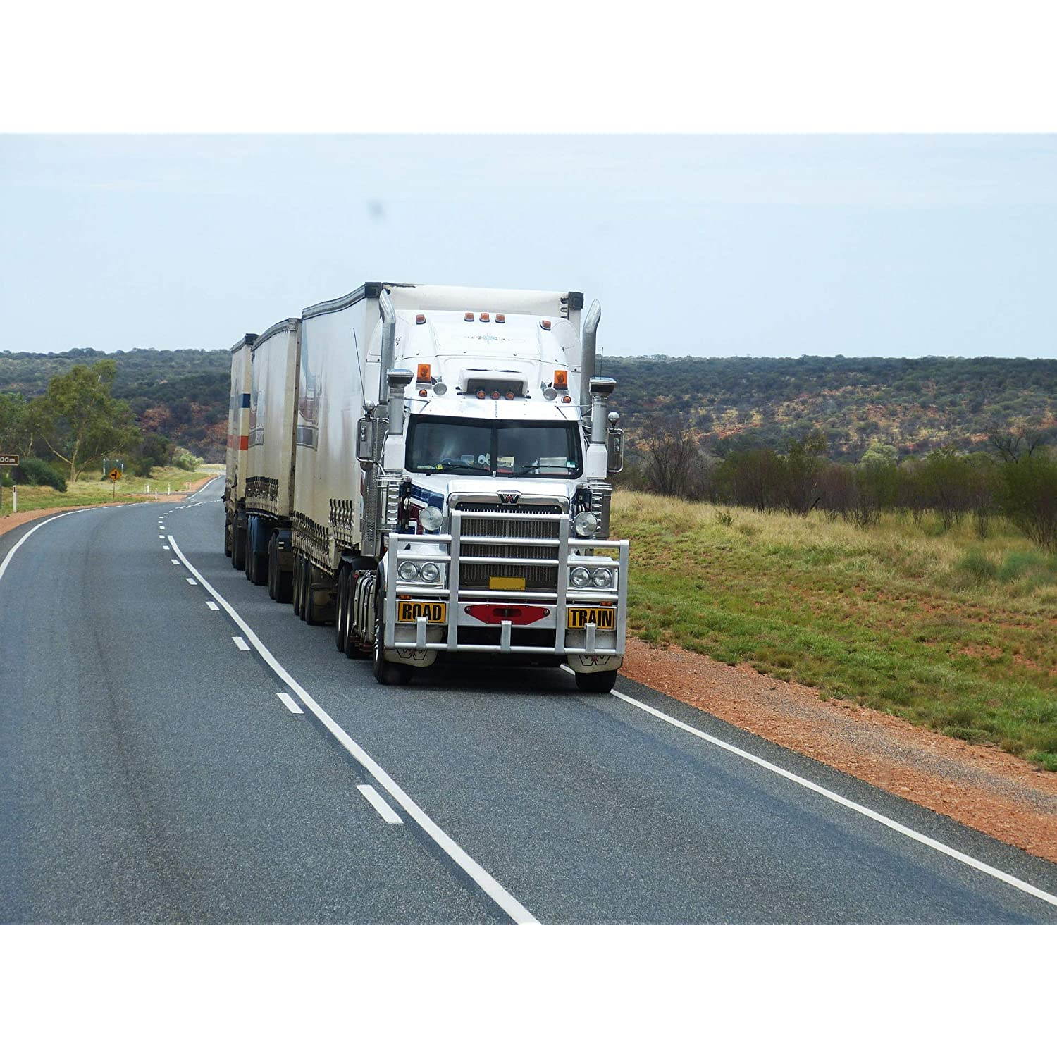 Uniden BC645 4-Pin Microphone Replacement for CB Radios, Comfortable Ergonomic Design, Rugged Construction, Clear Quality Sound, Built for The Professional Driver