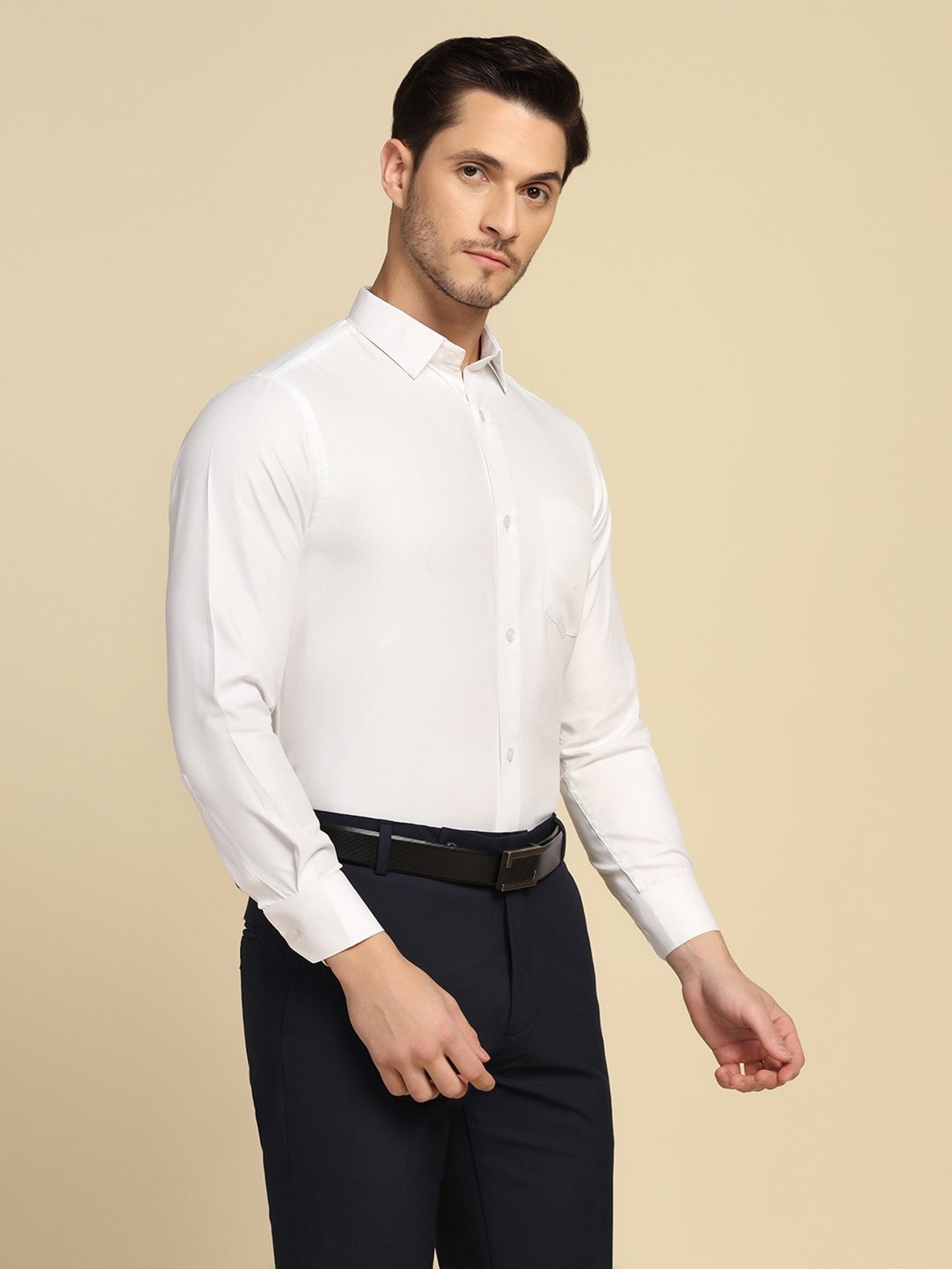 TAHVO White Regular Fit Textured Shirt