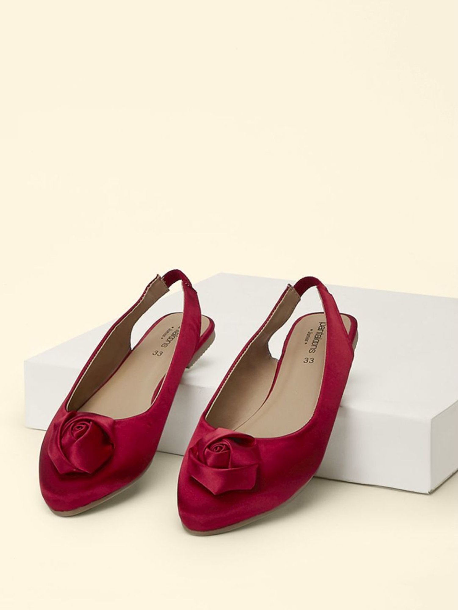 Shoetopia Kids Beige Toe Ring Sandals