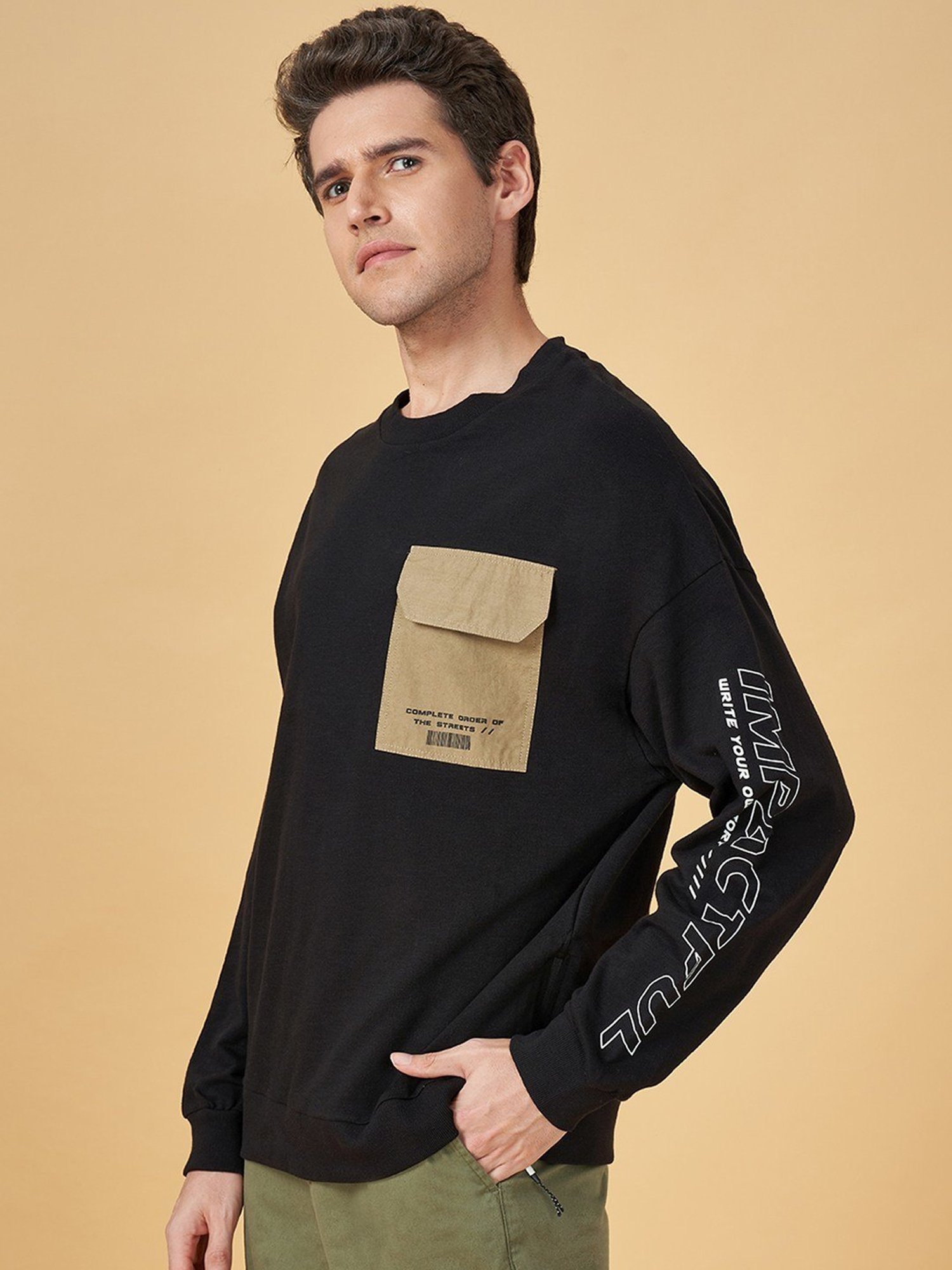 Street 808 By Pantaloons Black Cotton Regular Fit Printed T-Shirt