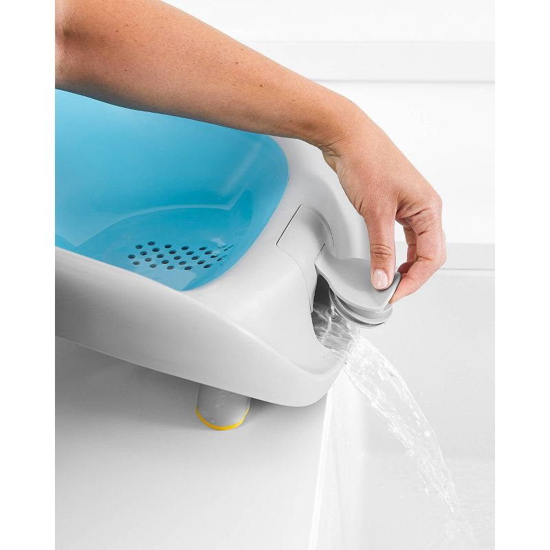 Pinkfong Baby Shark Inflatable Safety Bathtub