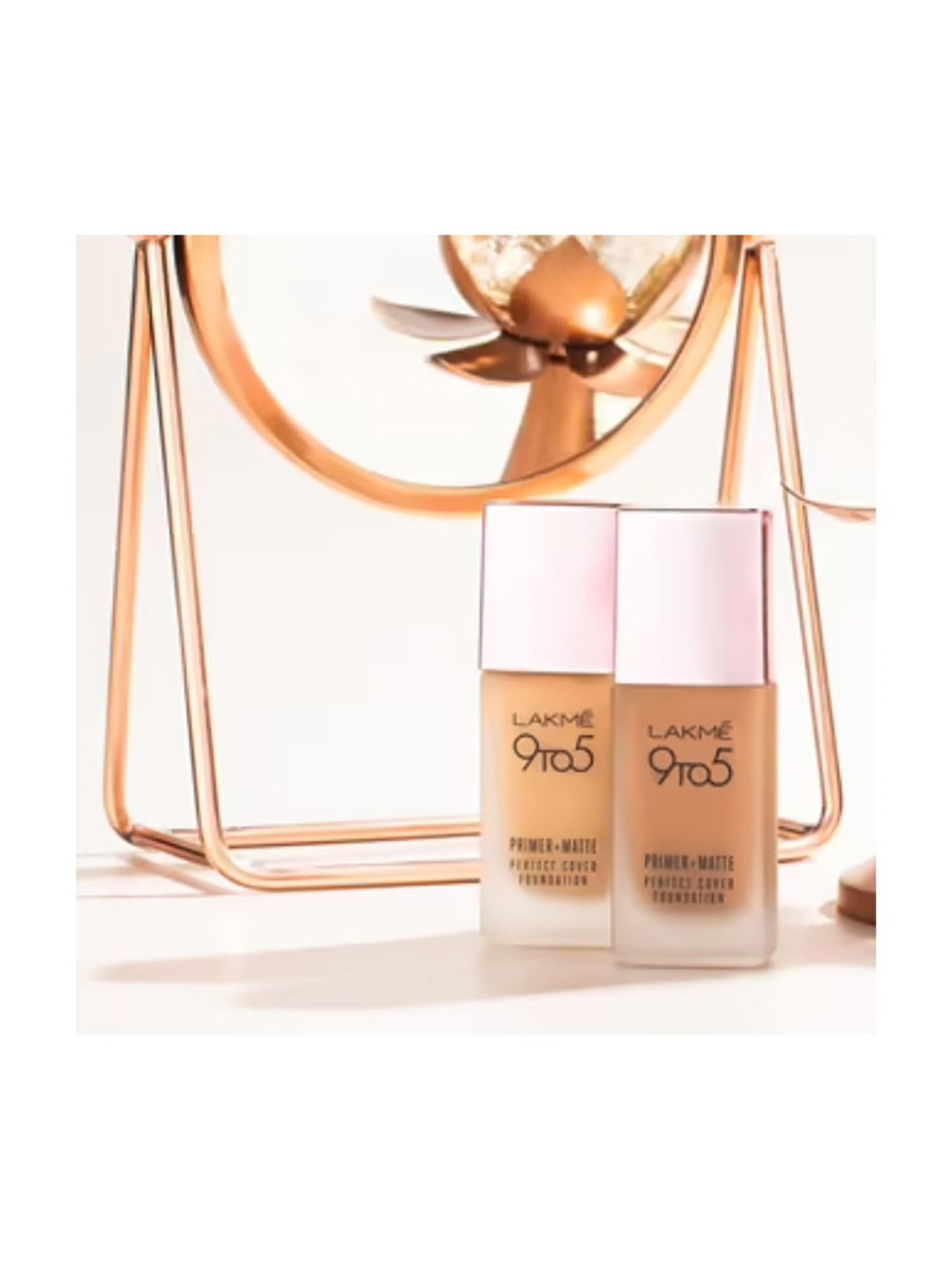 Lakme 9 To 5 Primer + Matte Perfect Cover Foundation W110 Warm Light - 25 ml