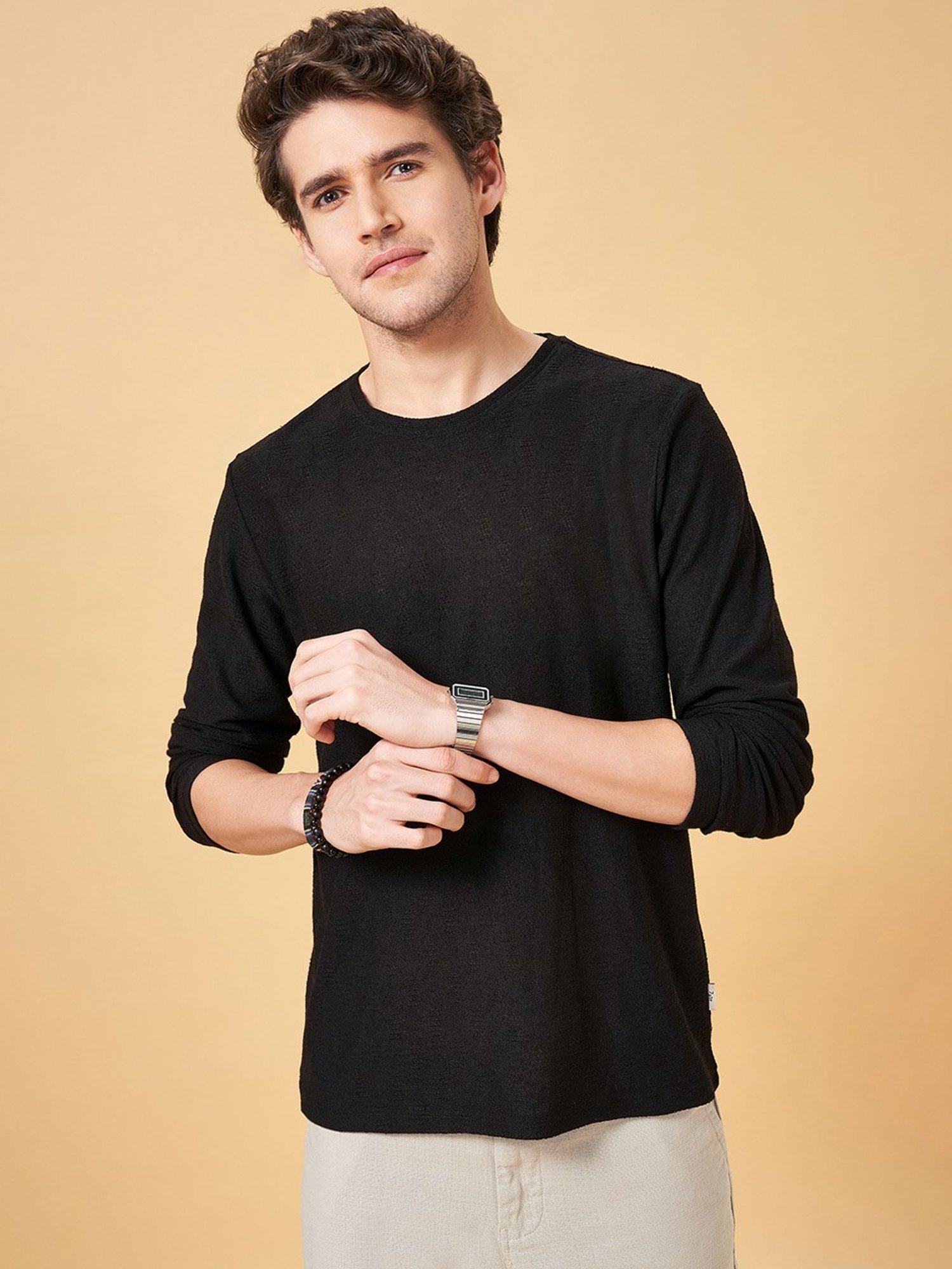 7 Alt by Pantaloons Anthracite Slim Fit T-Shirt