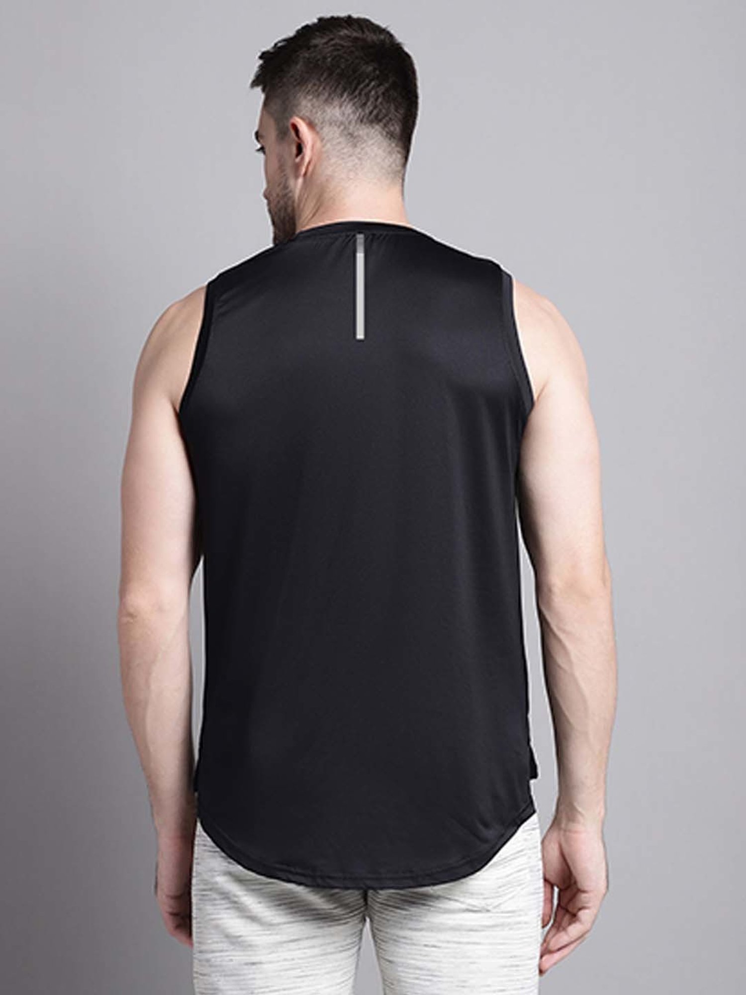 Friskers Black Regular Fit Graphic Sports T-Shirt