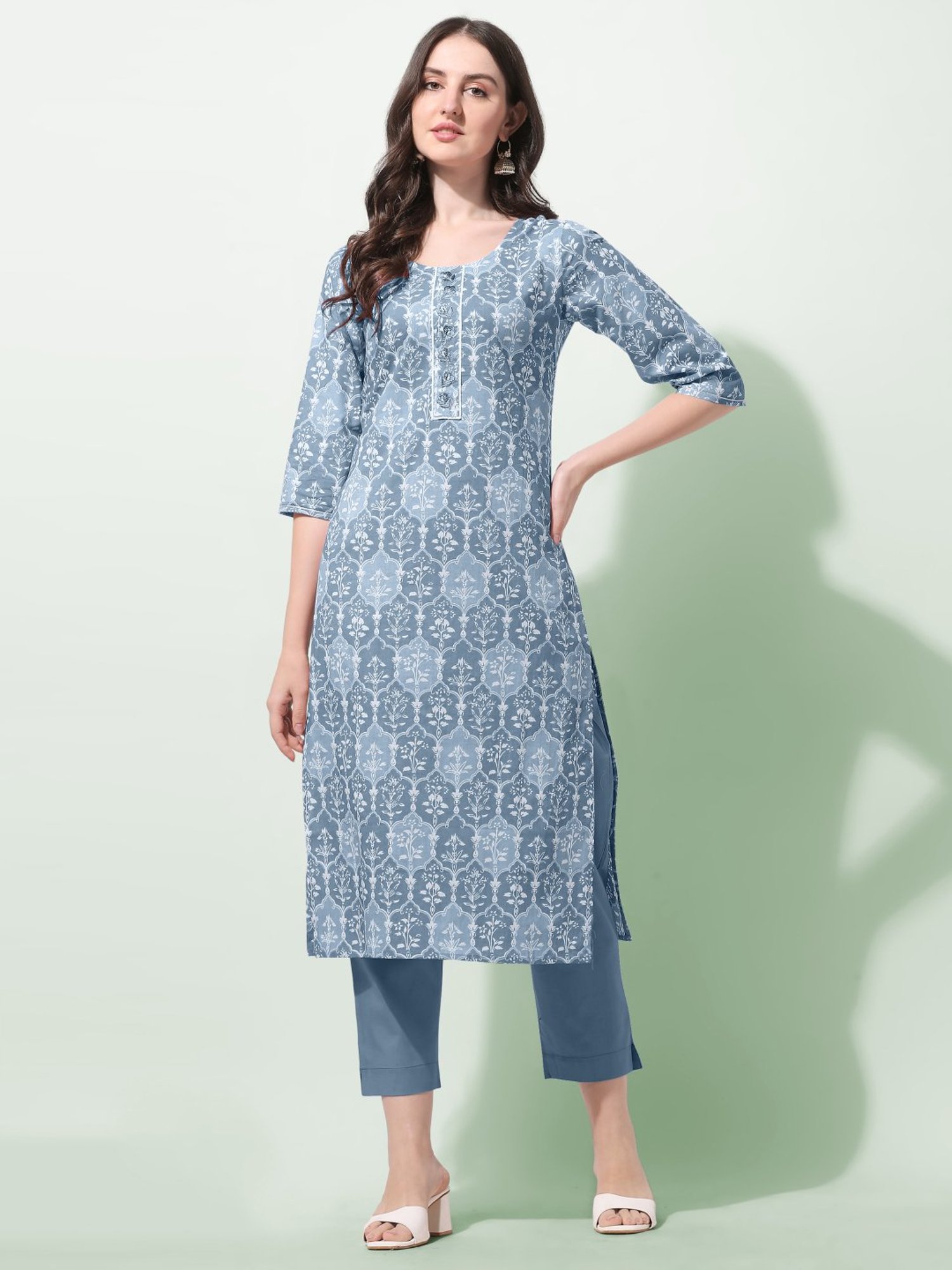 MIRCHI FASHION Bluish Grey Cotton Embroidered Straight Kurta