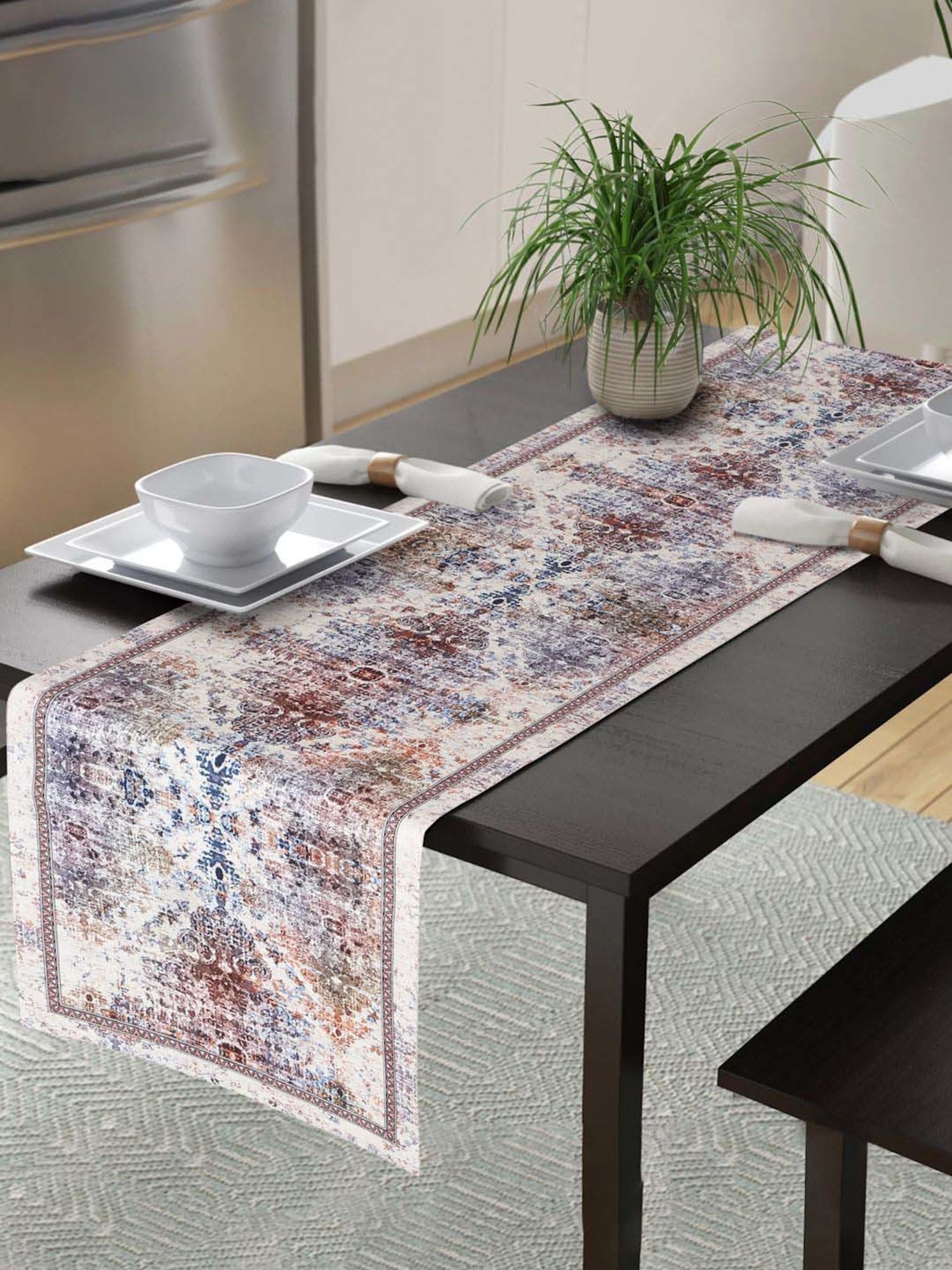 HOSTA HOMES Multicolor Polyester 6-Seater Digitally Printed Dining Table Runner