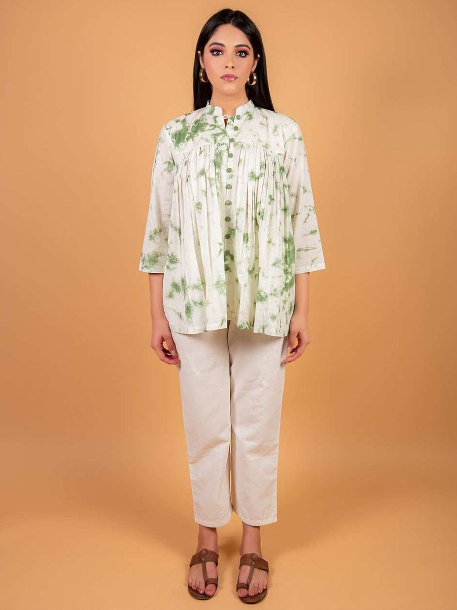 Priya Chaudhary Green 5th Avanue Cotton Kurtis