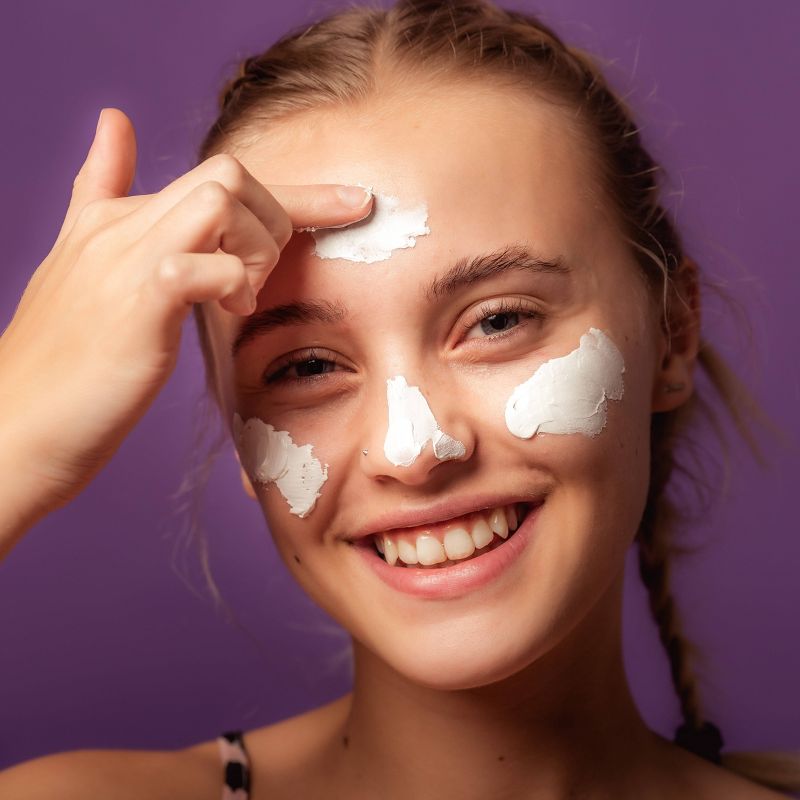 Que Bella Cooling Avocado Clay Mask Facial Treatment - 0.5oz