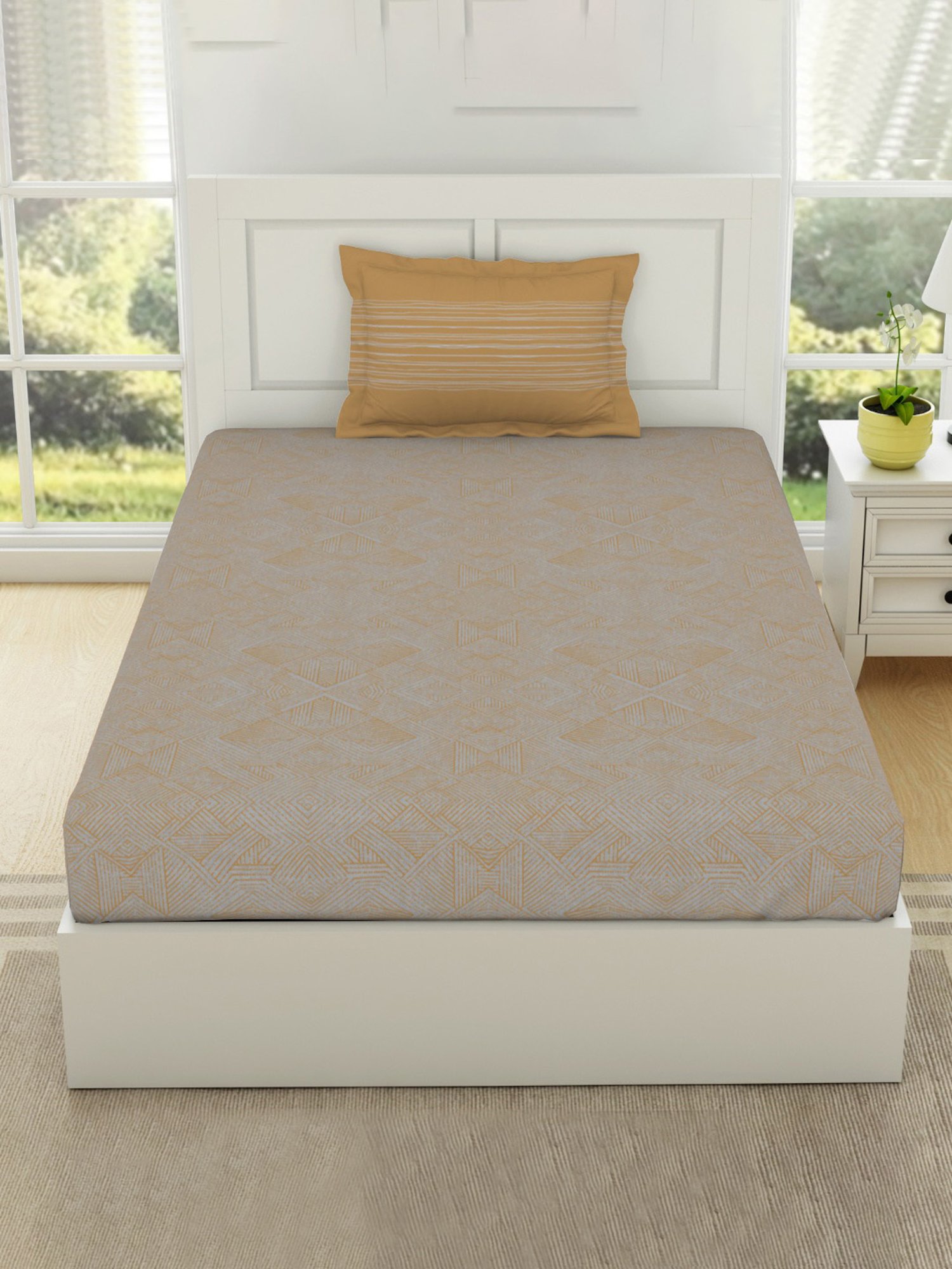 Spaces Geospace Geometric Grey 144 TC Cotton Single Bedsheet With Pillow Cover