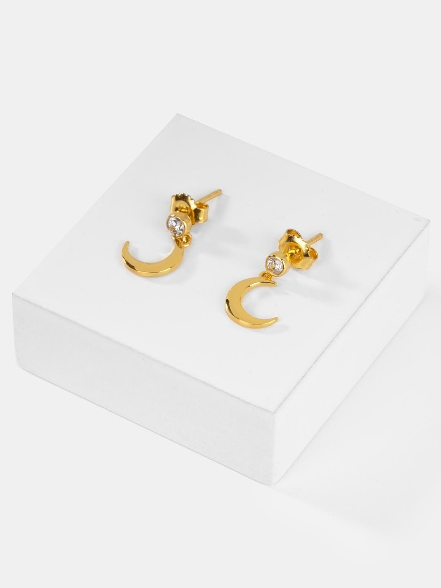 Shaya Gold Plated Shoot for the Moon Earrings in 925 Silver