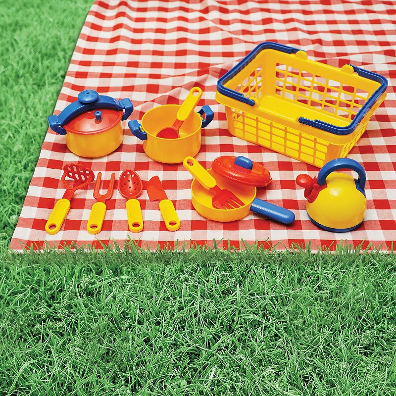 Melissa & Doug 11-Piece Brew and Serve Wooden Coffee Maker Set - Play Kitchen Accessories