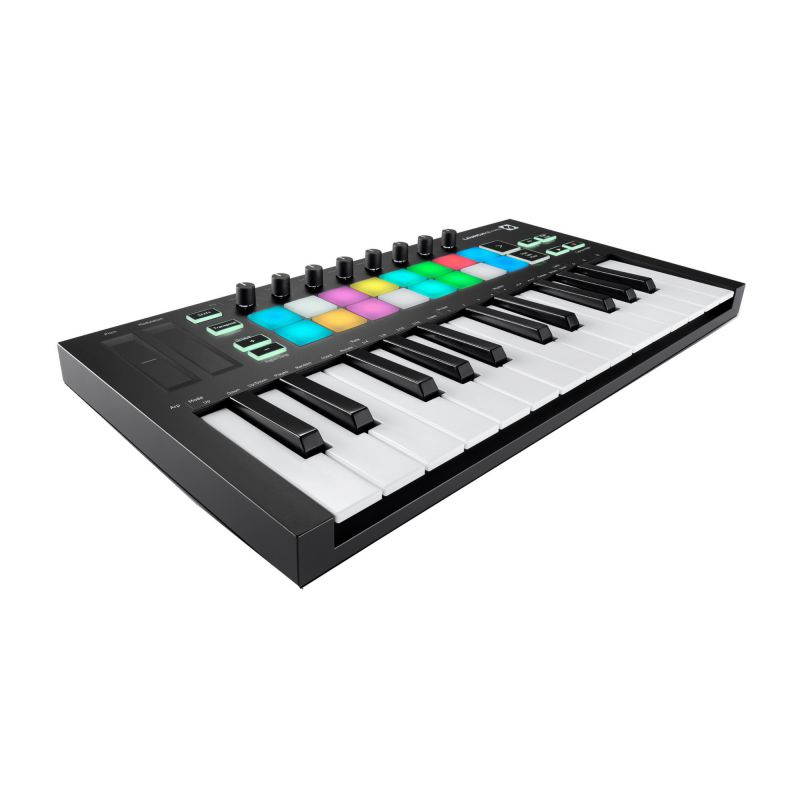 Novation Launchkey MK3 25 Mini-Key Keyboard w/ Sustain Pedal and USB Hub Bundle
