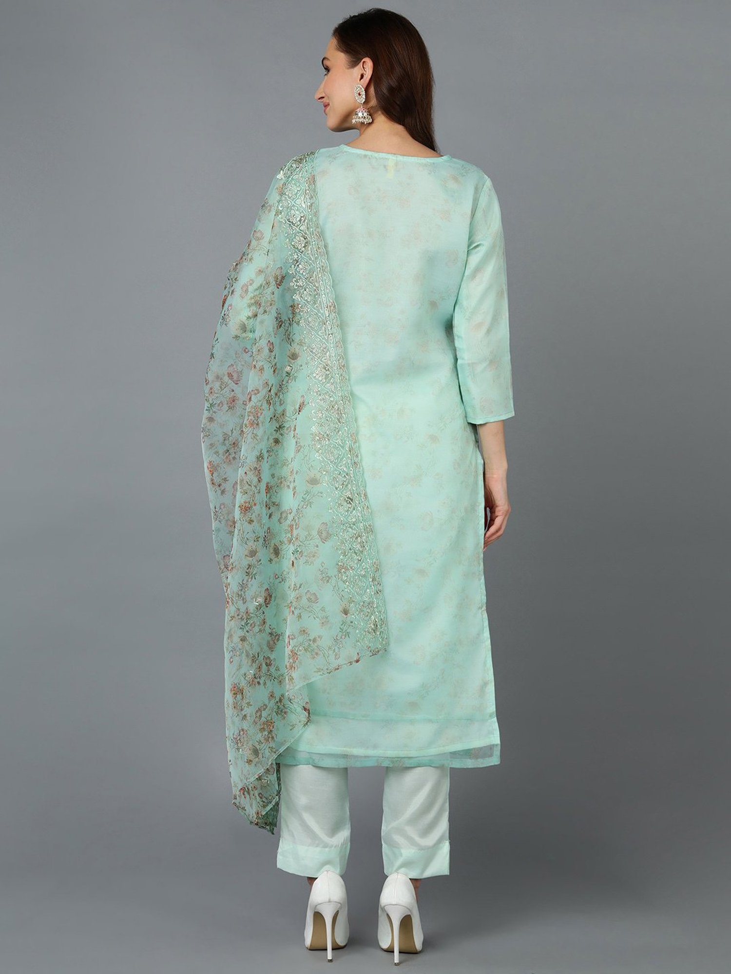 Vaamsi Sea Green Embroidered Kurta Pant Set With Dupatta