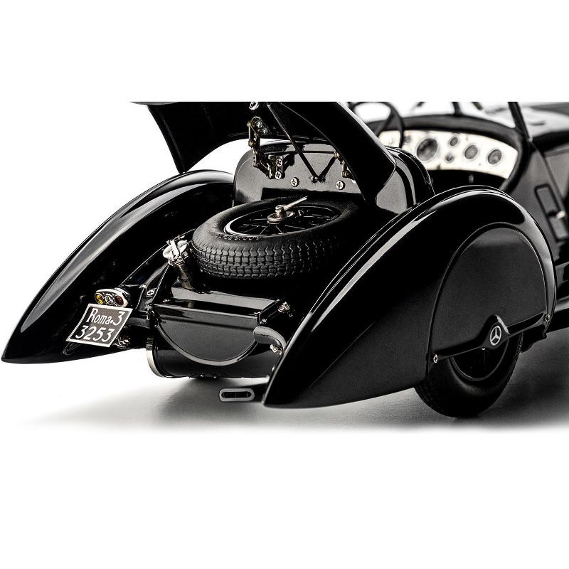 1932 Mercedes Benz SSK Trossi "The Black Prince" 1/18 Diecast Model Car by CMC