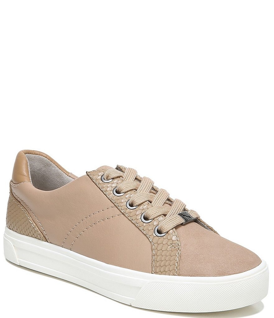 Trotters Kiera Suede Kitten Heel Pumps