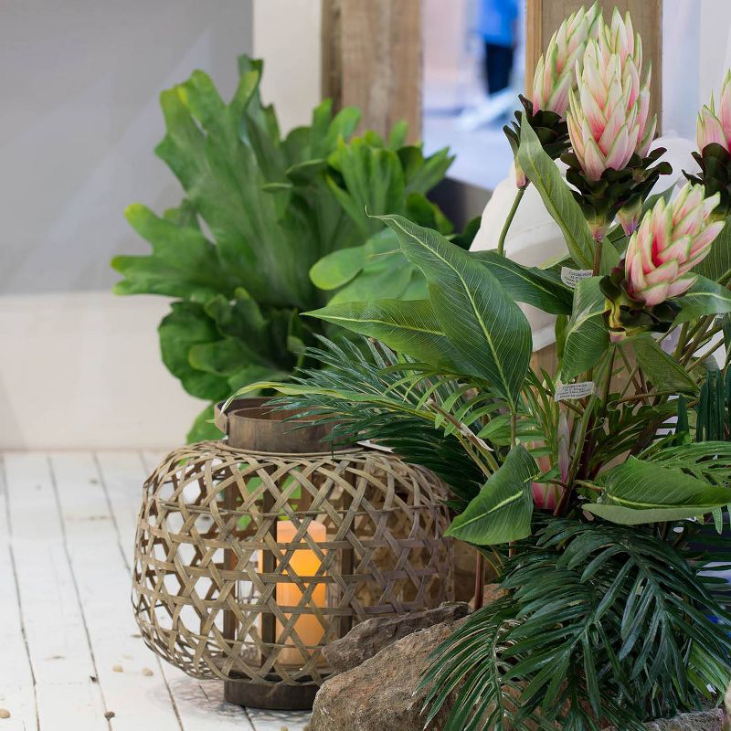 Coconio Wood Lattice Lantern Round - A&B Home