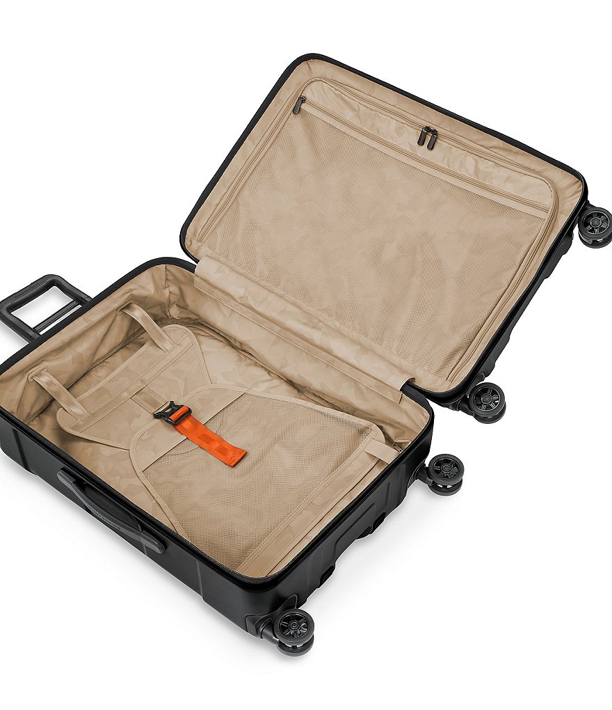 Briggs & Riley Torq Medium Spinner