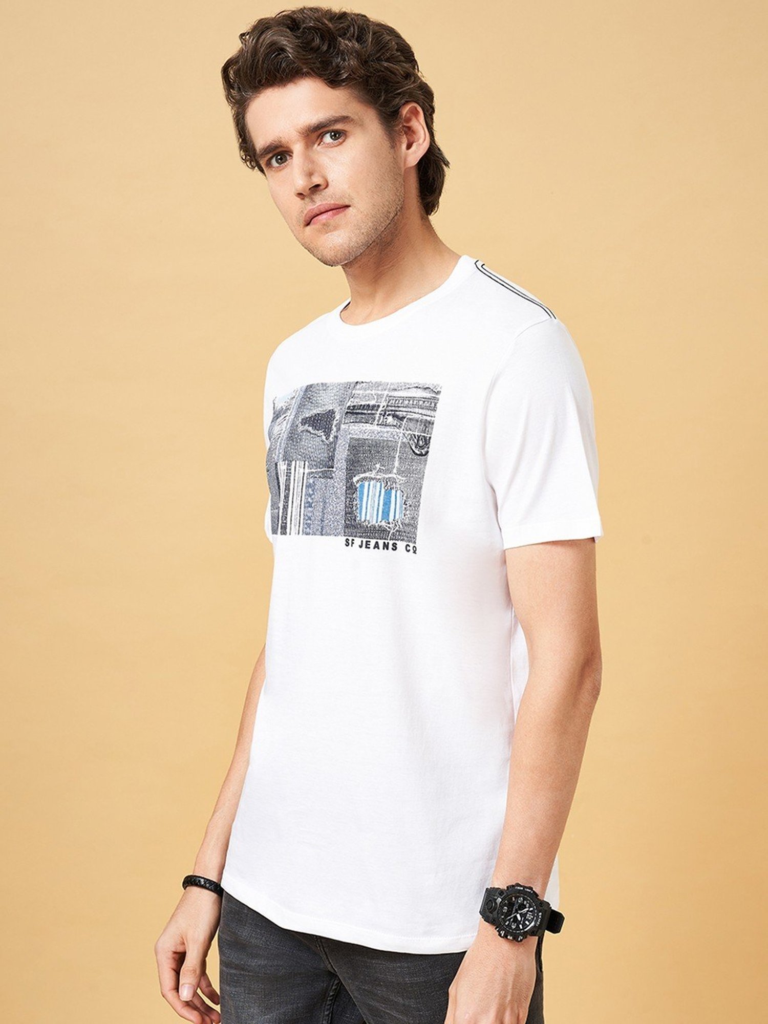 Sf Jeans By Pantaloons White Slim Fit Printed T-Shirt