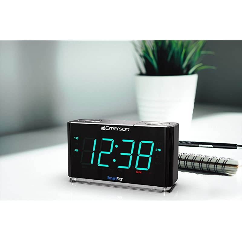 SmartSet Alarm Clock Radio with Bluetooth Speaker Charging StationPhone Chargers with USB Port for iPhoneiPadiPodAndroid and Tablets ER100301 SmartSet Alarm Clock Radio