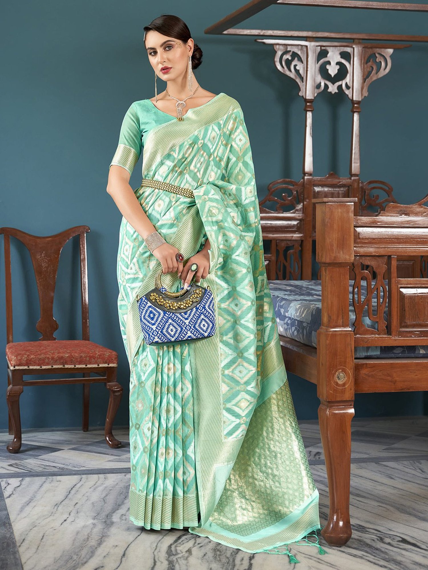 Elora Sea Green Linen Woven Saree With Unstitched Blouse