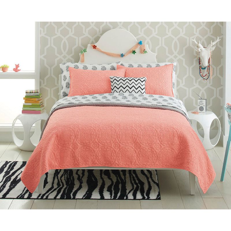 Slick Cube Occasional Table White - OSP Home Furnishings