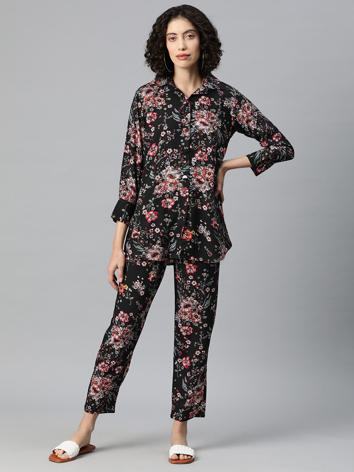 One Femme Black Print Shirt With Pants