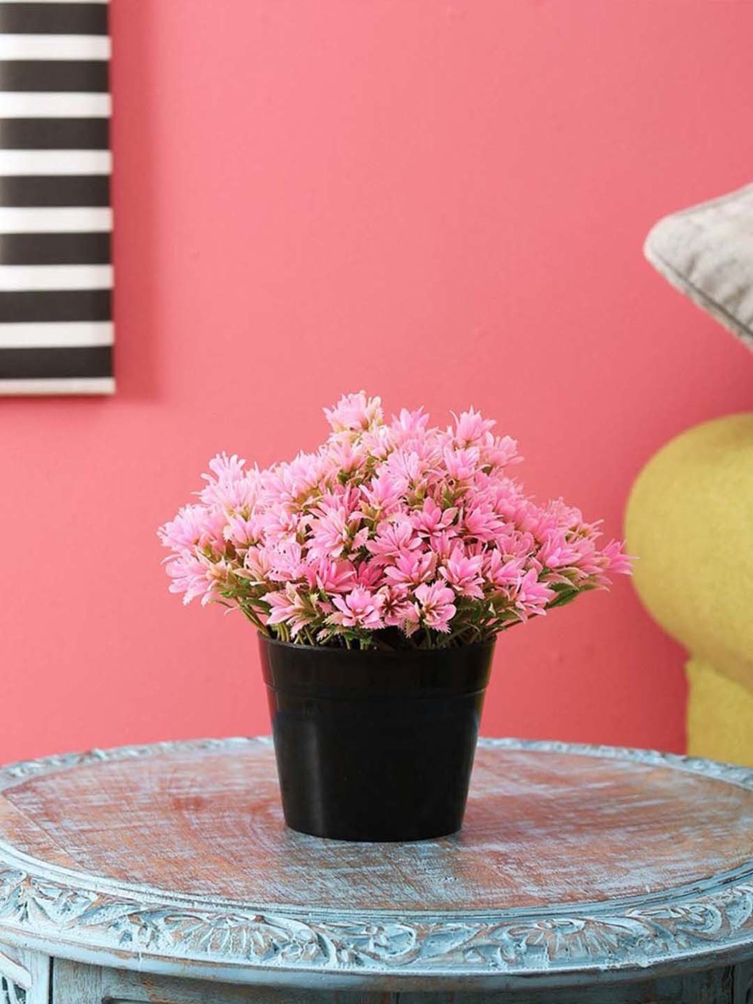 Foliyaj Pink Plastic Artificial Plant With Cluster Shaped Leaves