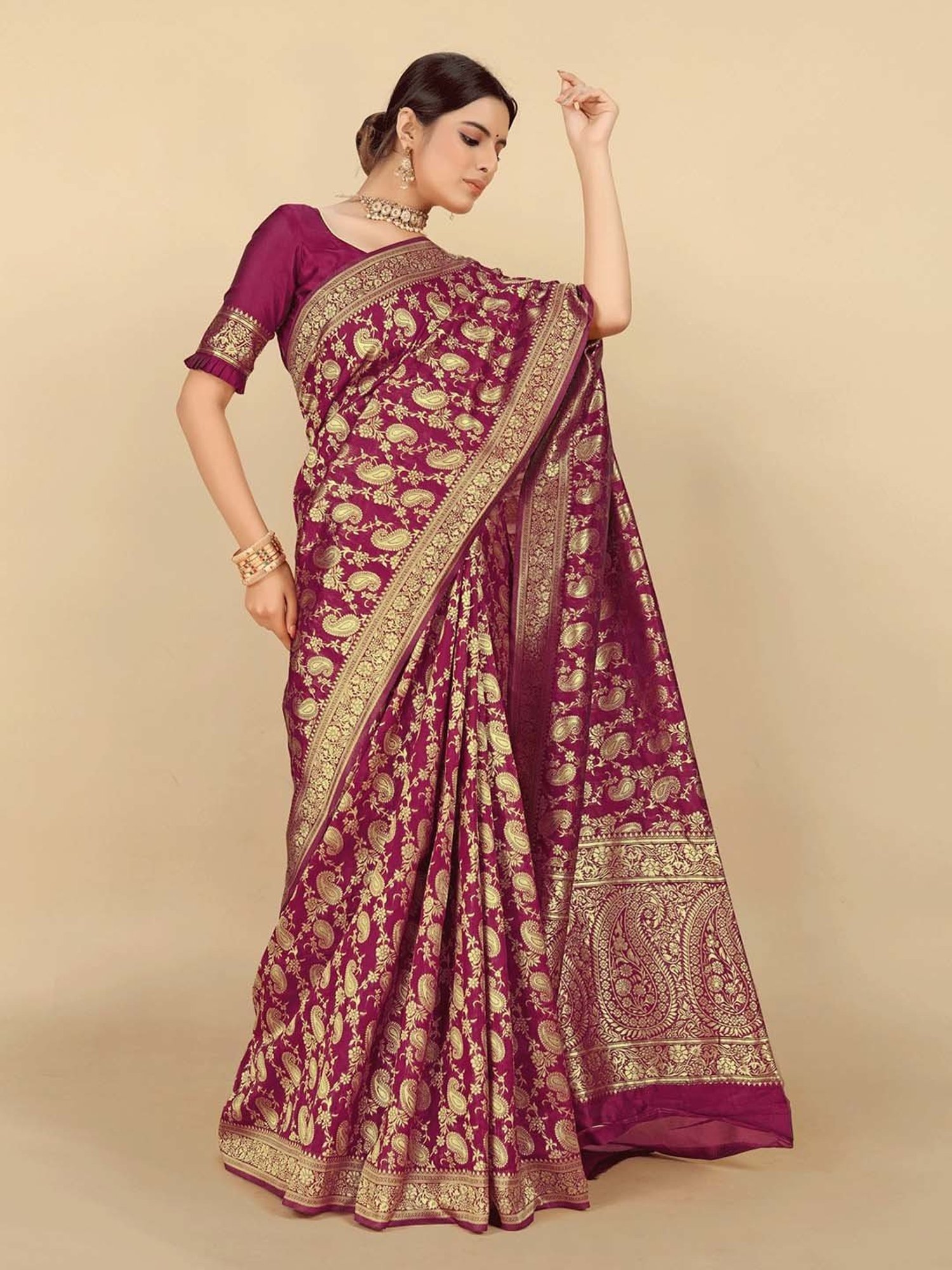 Rangita Maroon Woven Saree With Blouse